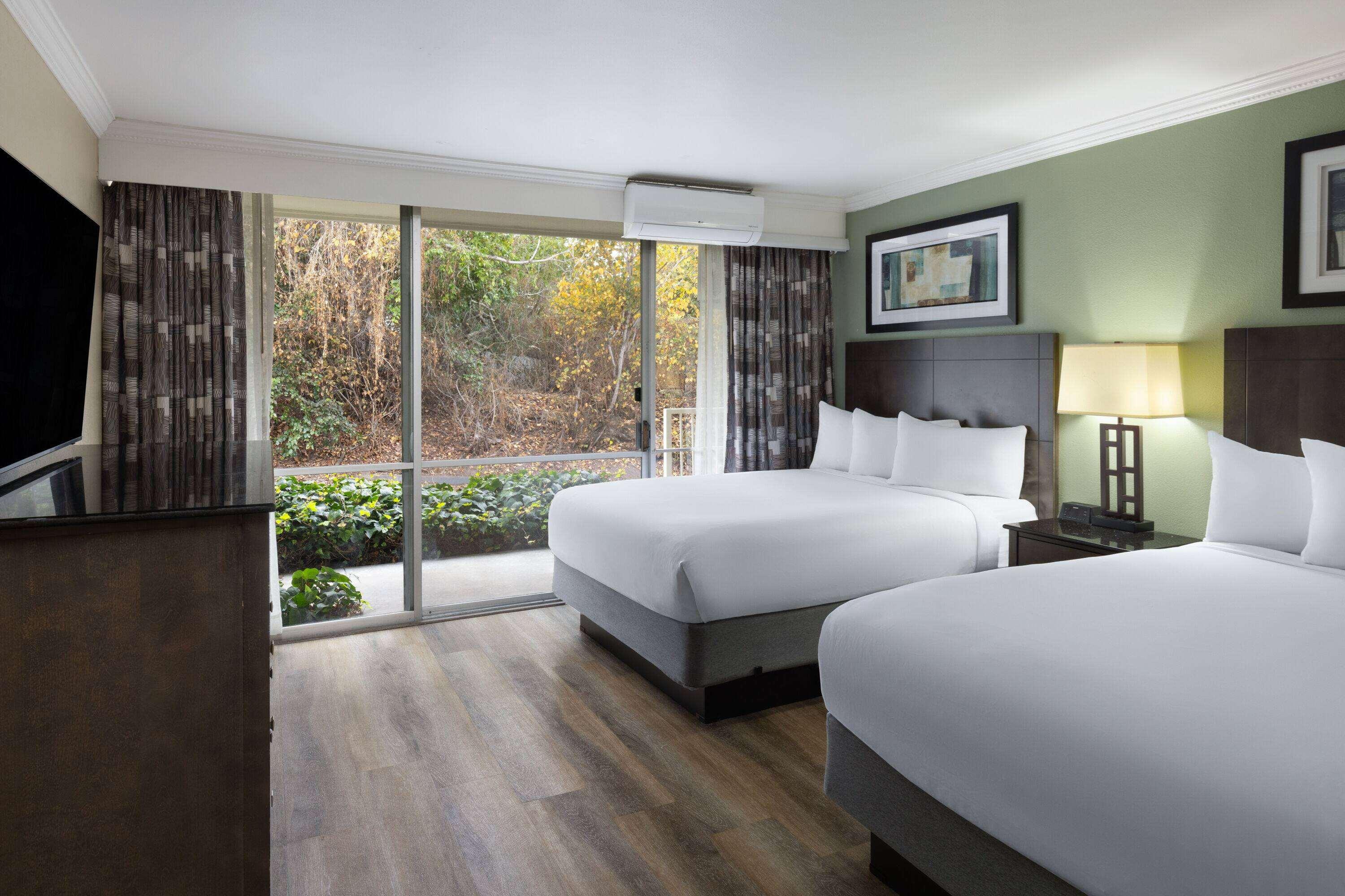 Family Room Two Queen Beds Non Smoking