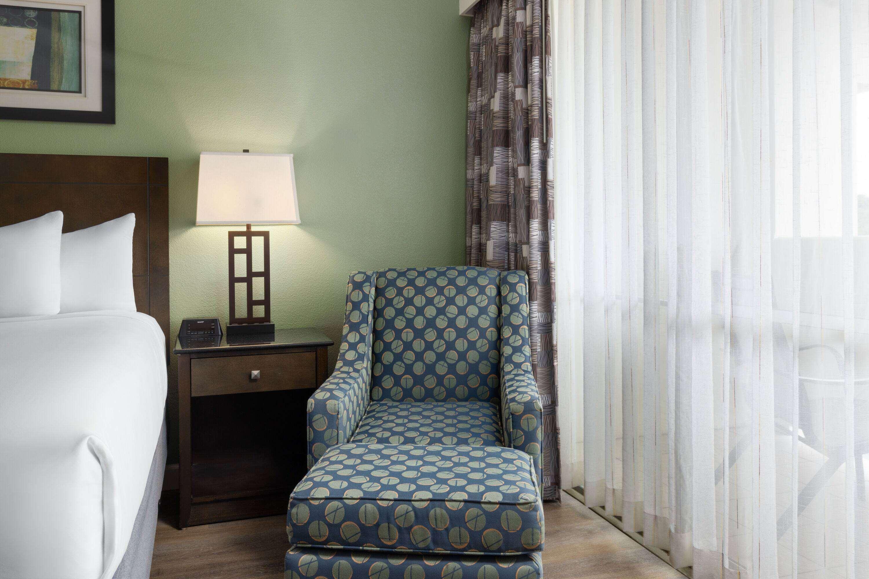 Double Queen Bed Non Smoking