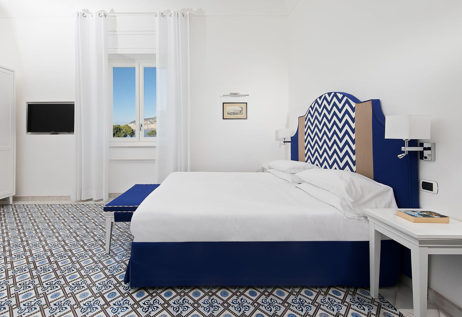 Double or Twin Standard