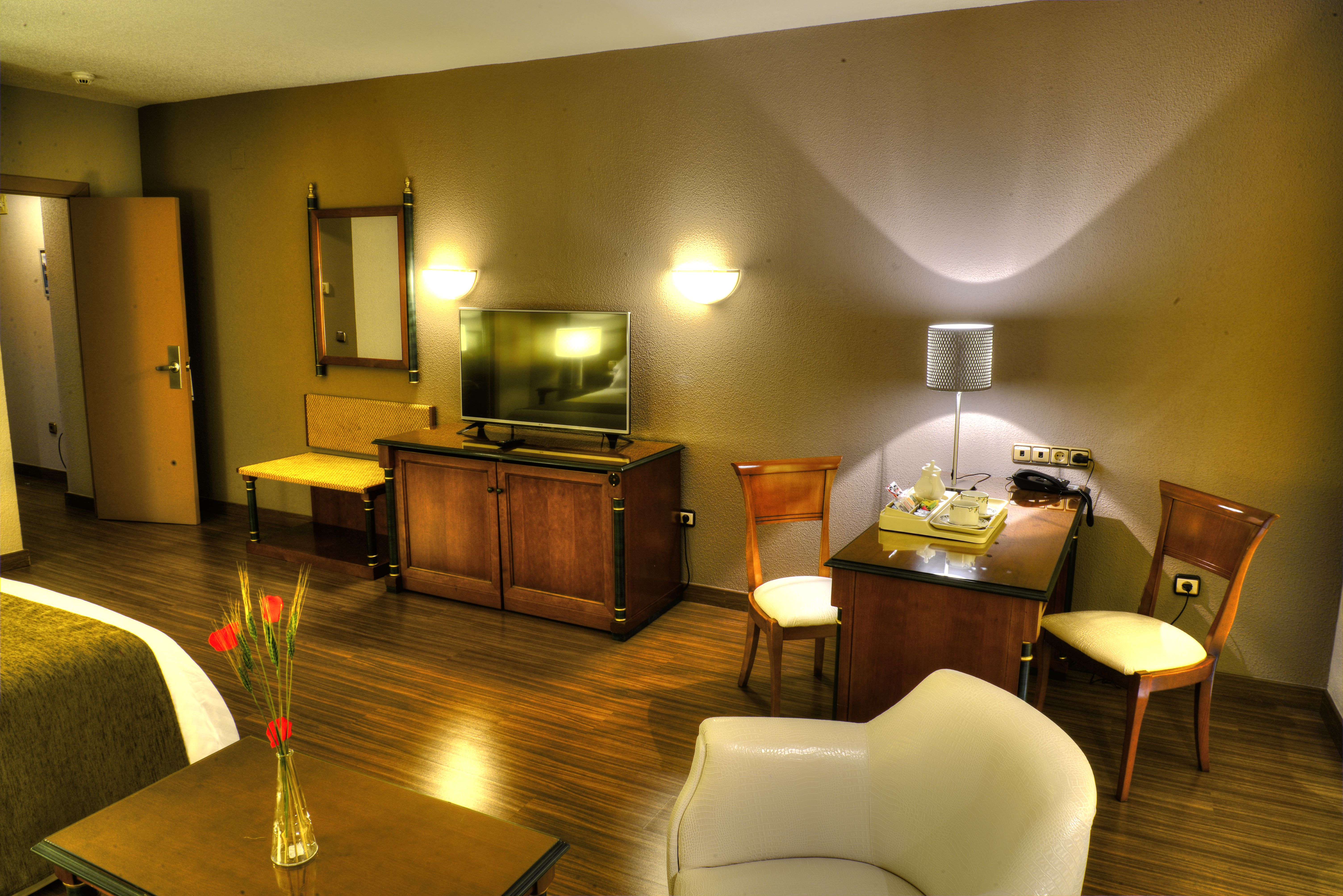 Double or Twin Executive