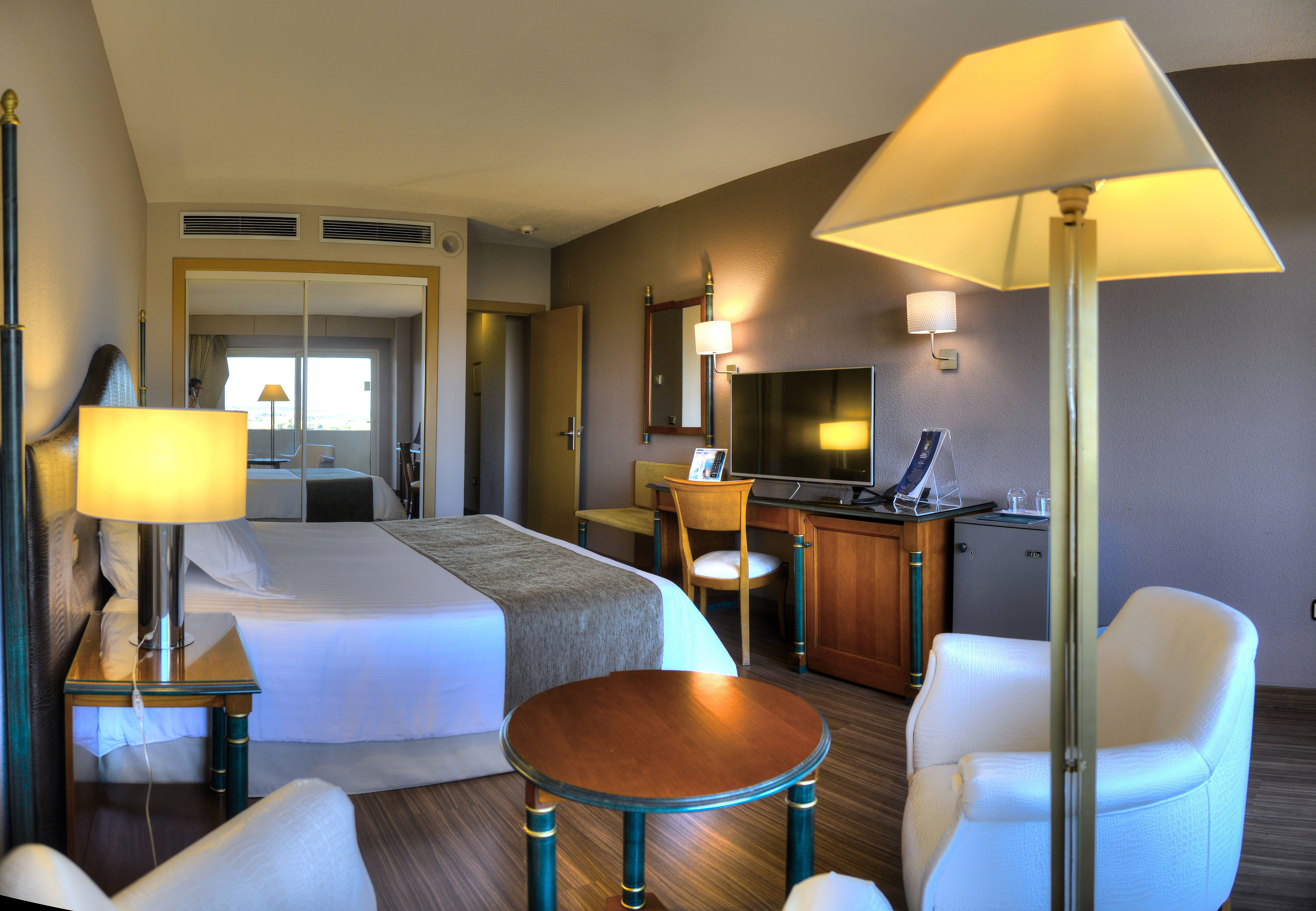 Double or Twin Standard