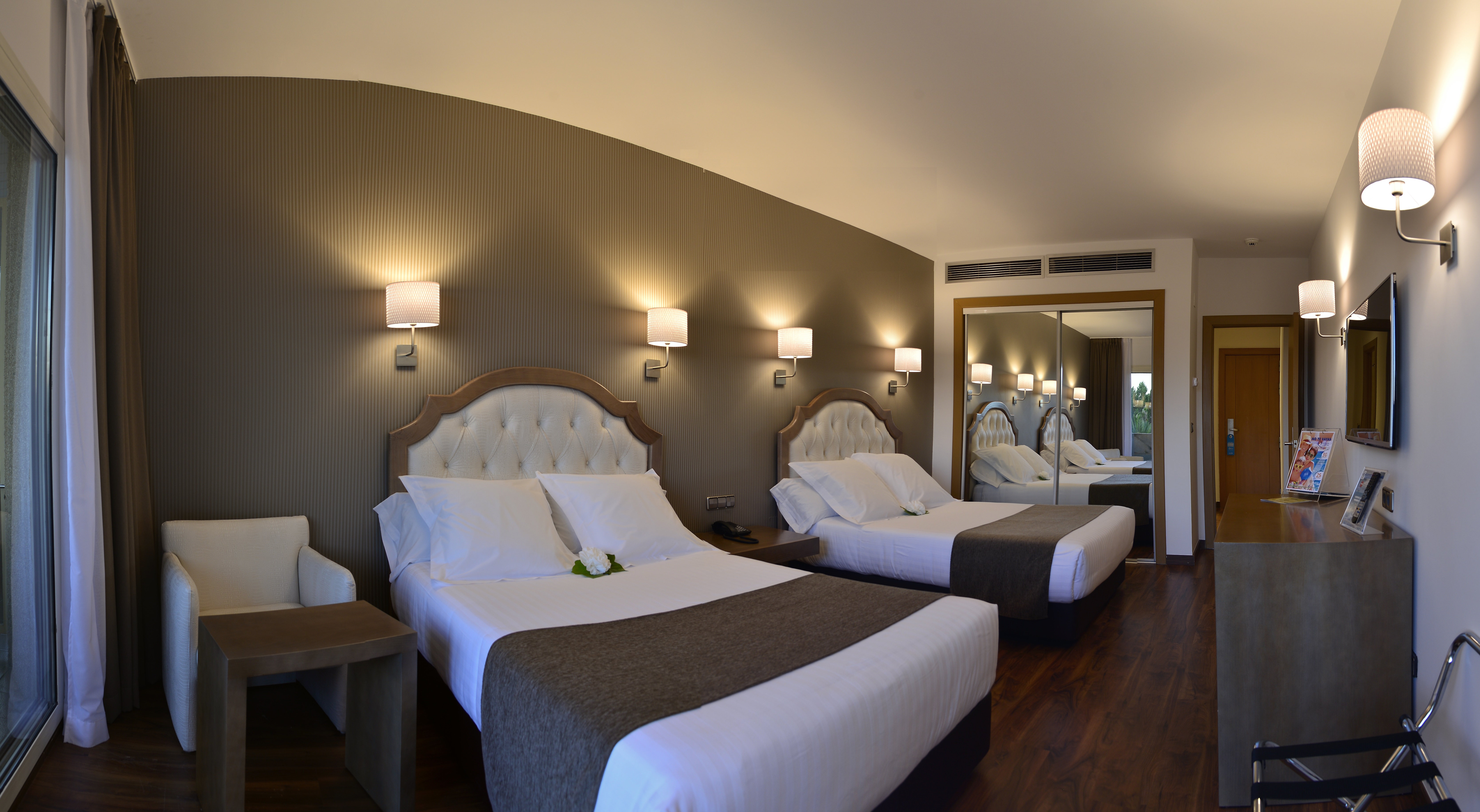 Double or Twin Deluxe