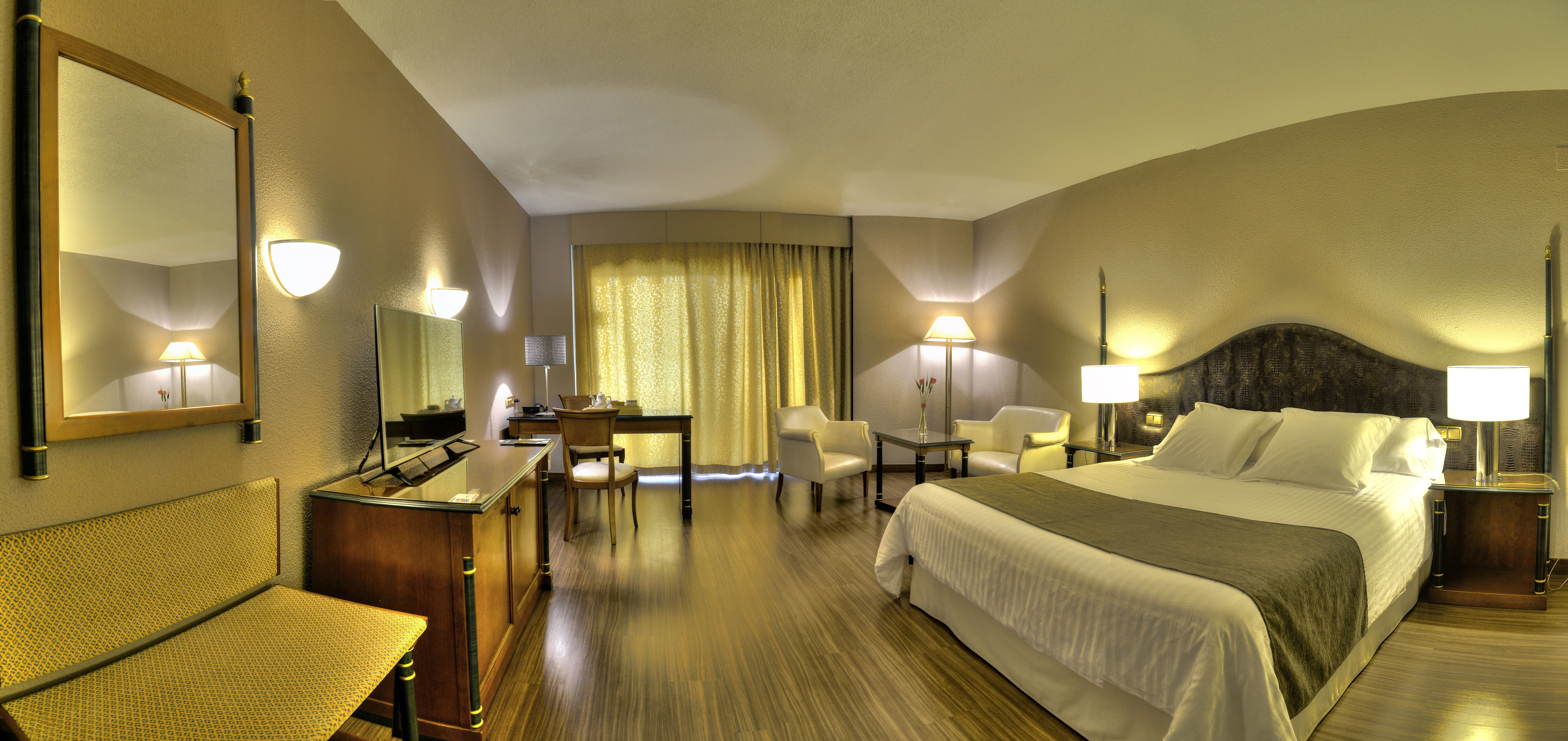 Double or Twin Executive