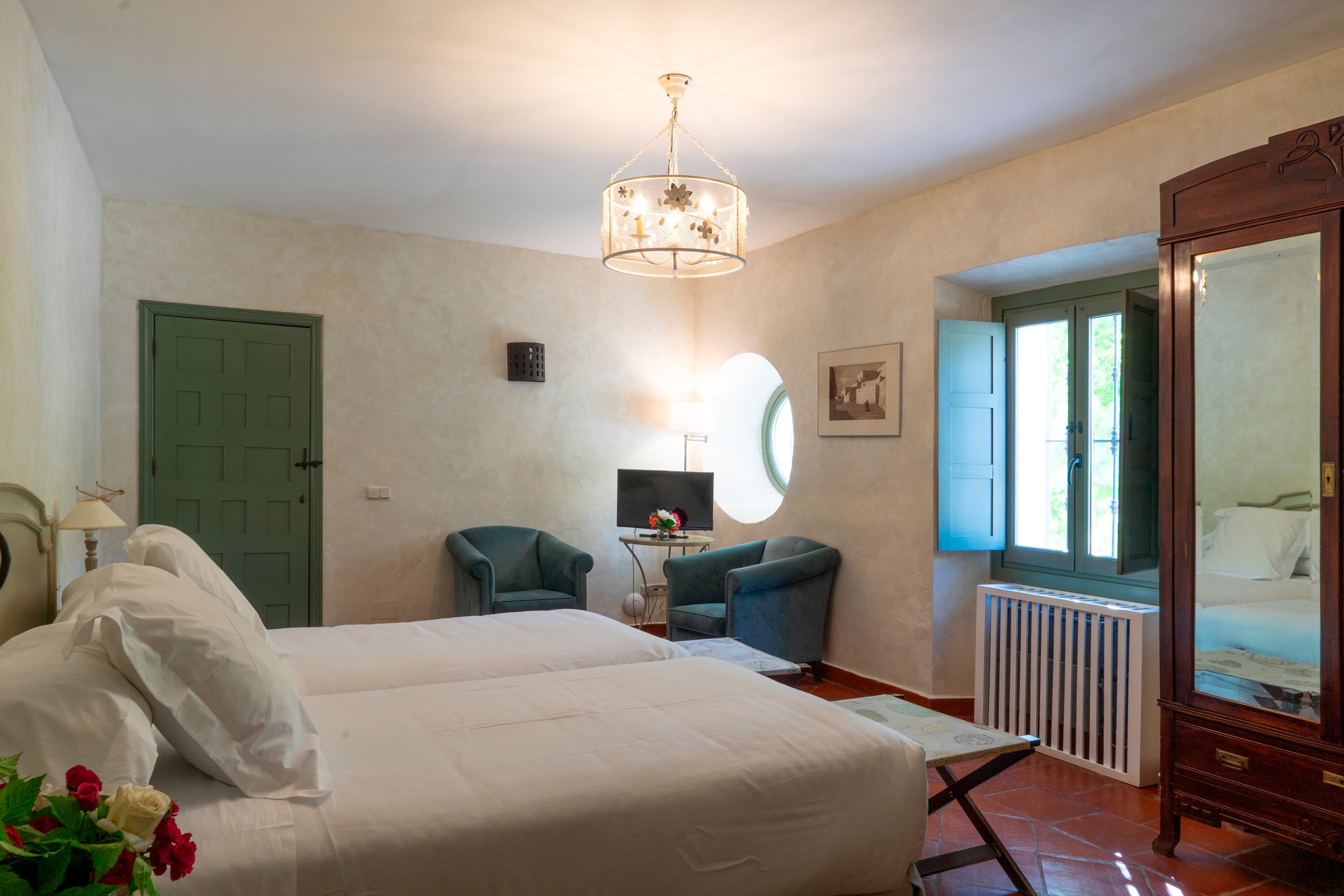 Double or Twin Superior