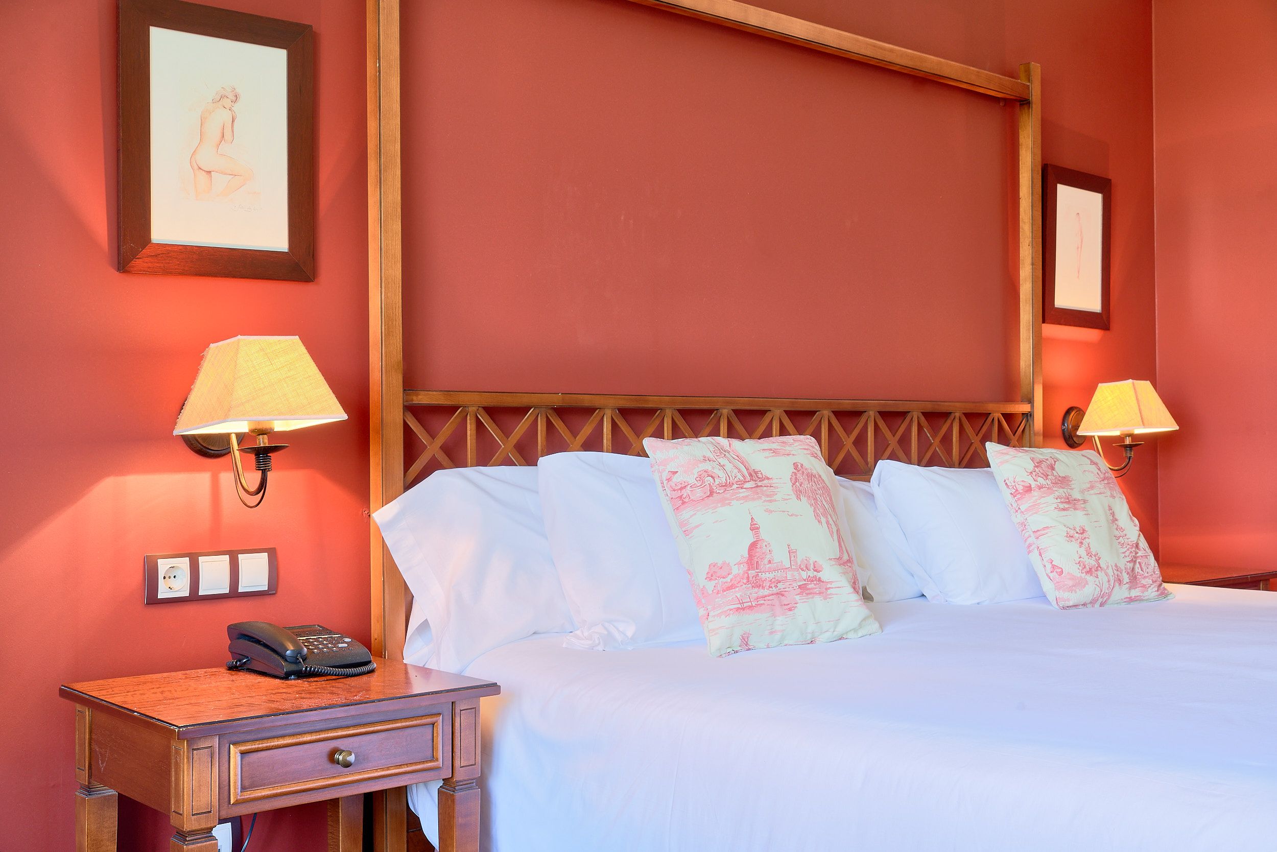 Double or Twin Standard