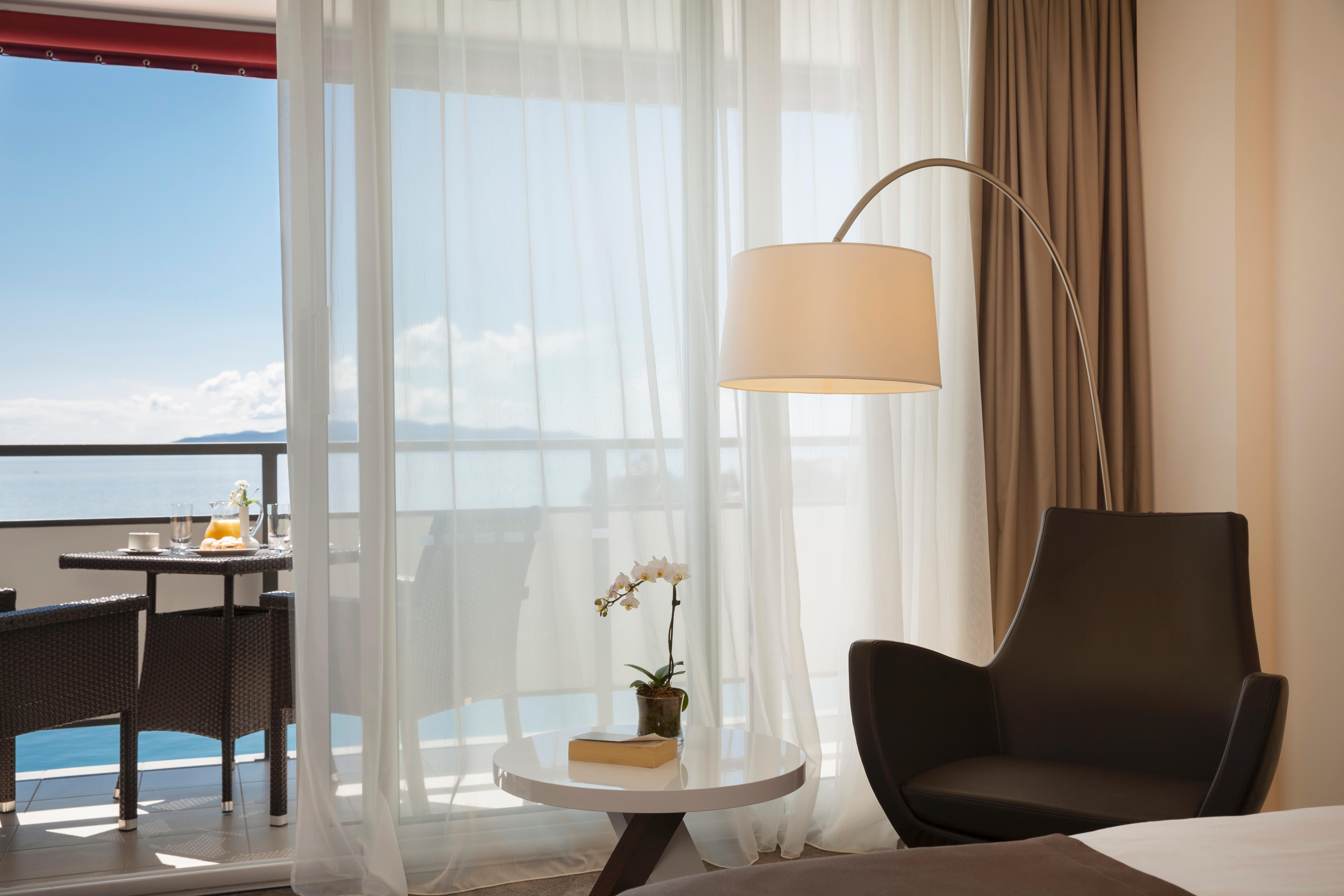 Double Superior Sea View