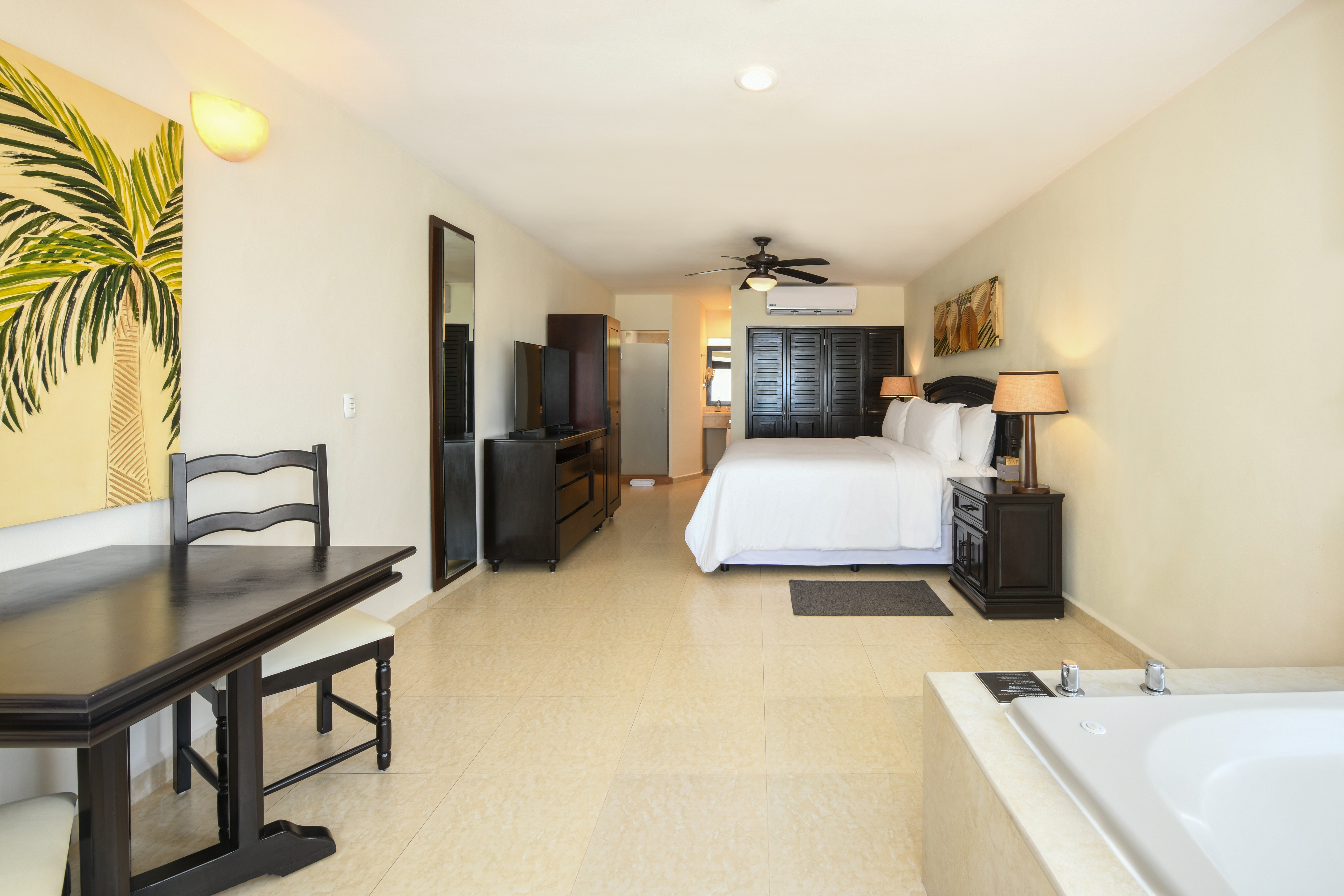 Junior Suite Ocean Front