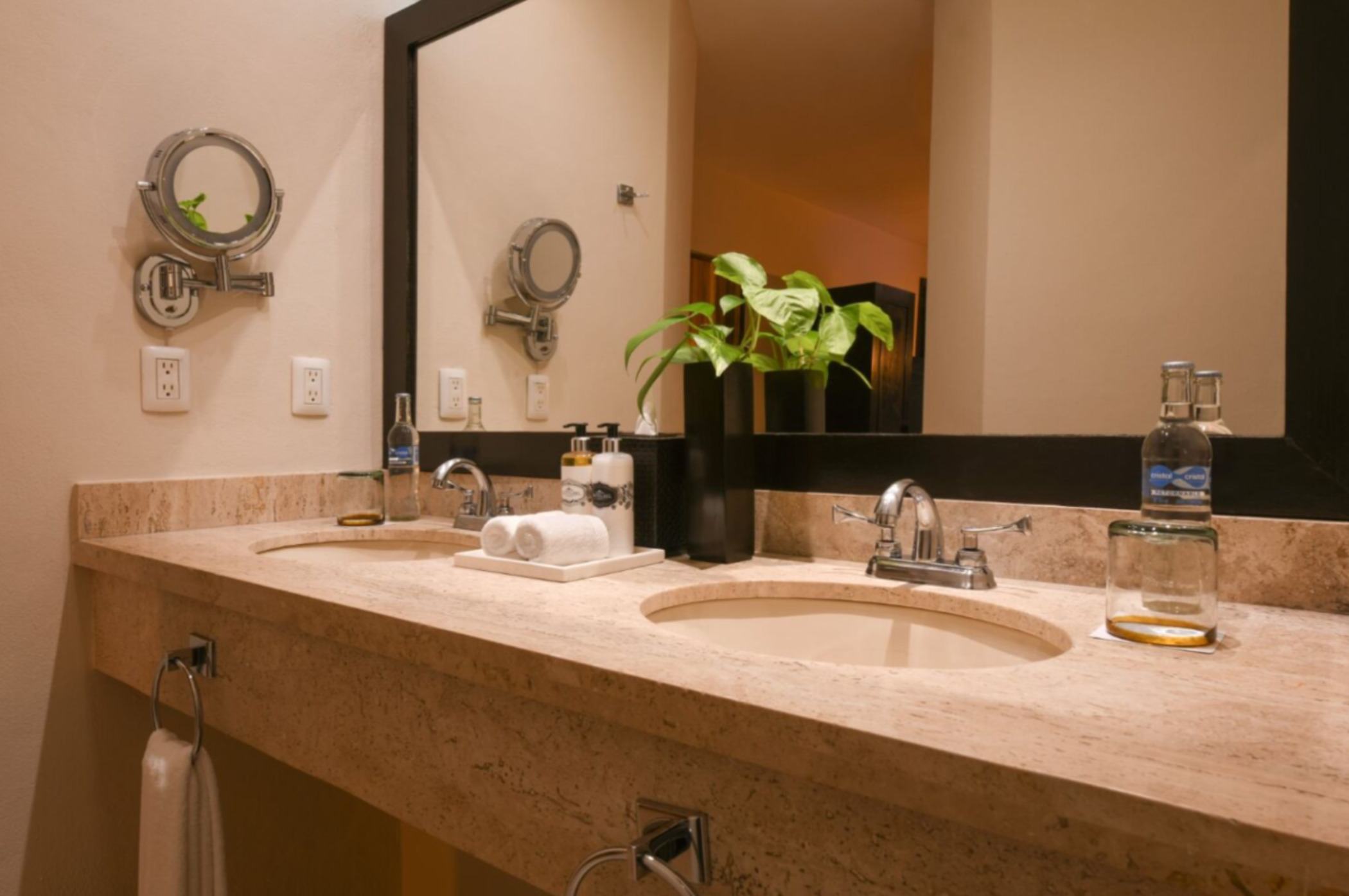 Junior Suite Ocean Front