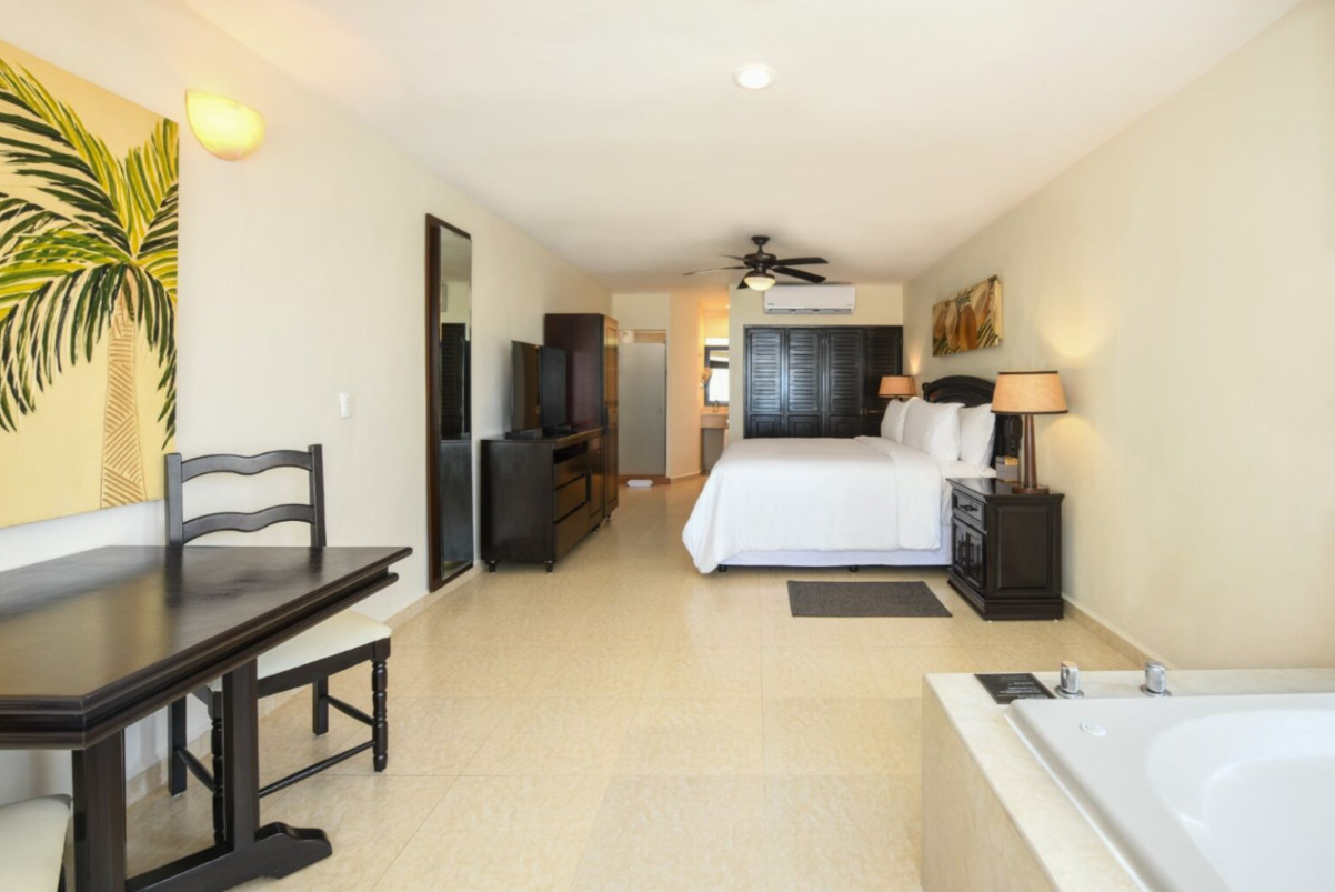 Junior Suite Ocean Front