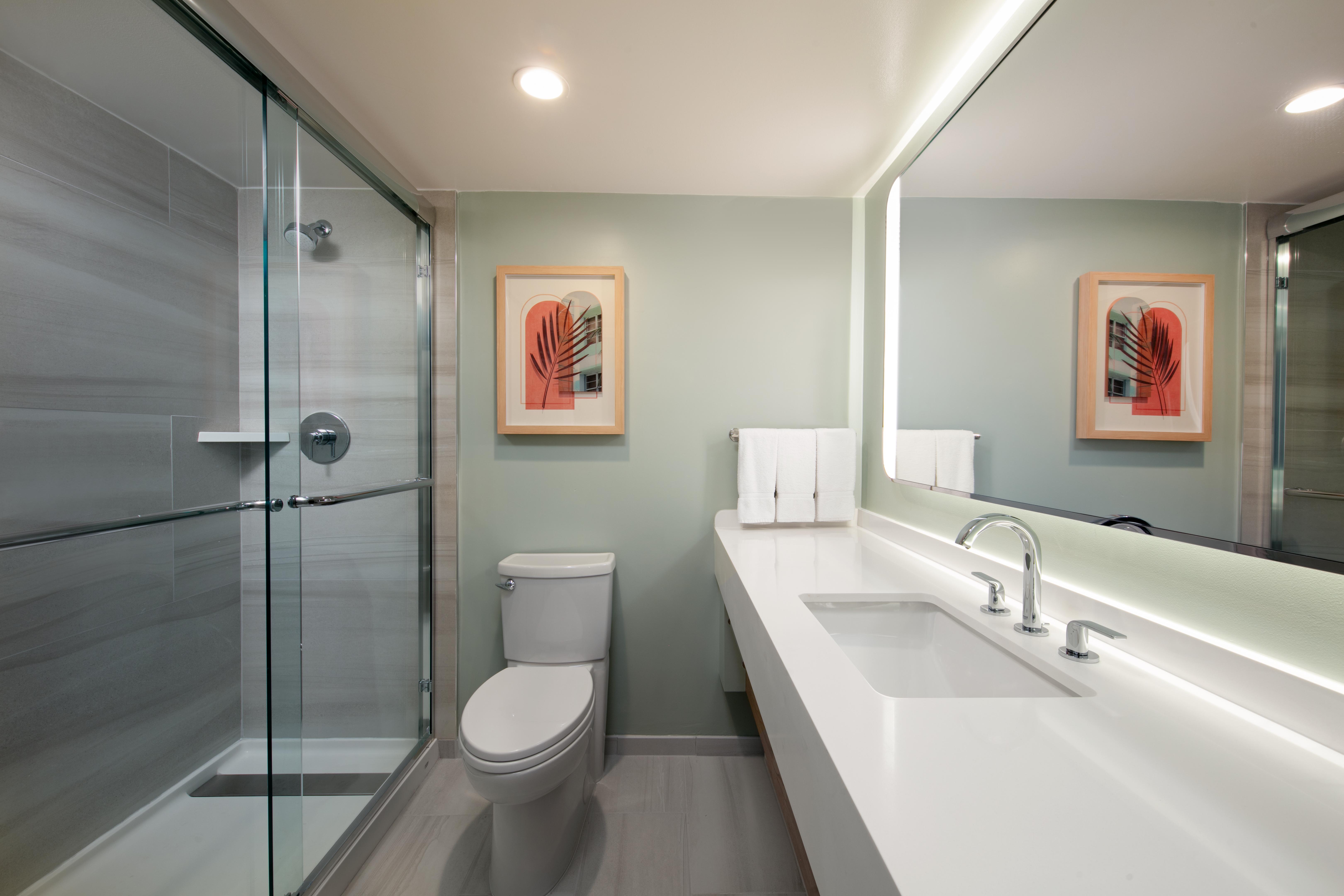 Double Deluxe King Bed