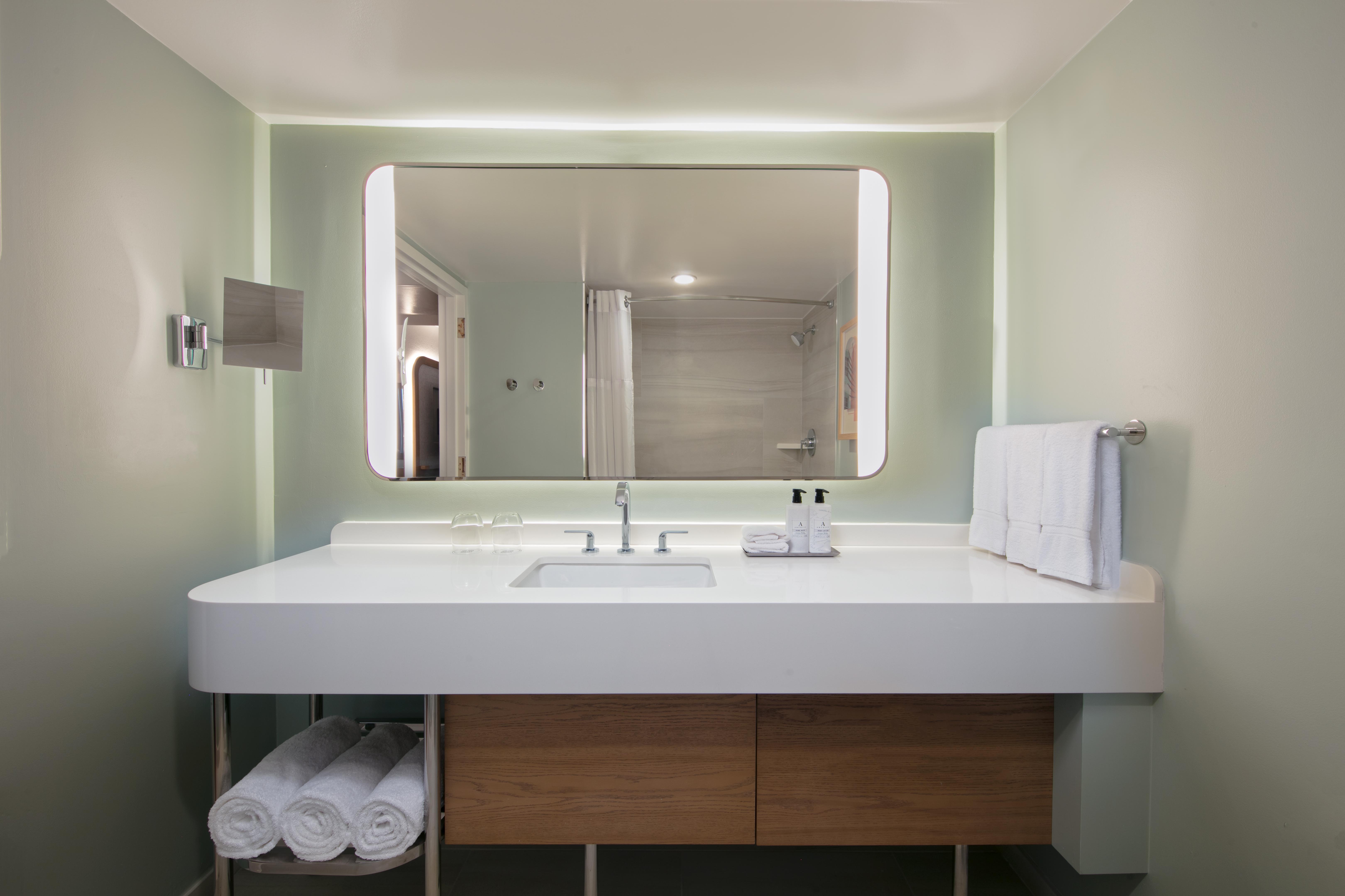 Double Deluxe Two Double Beds