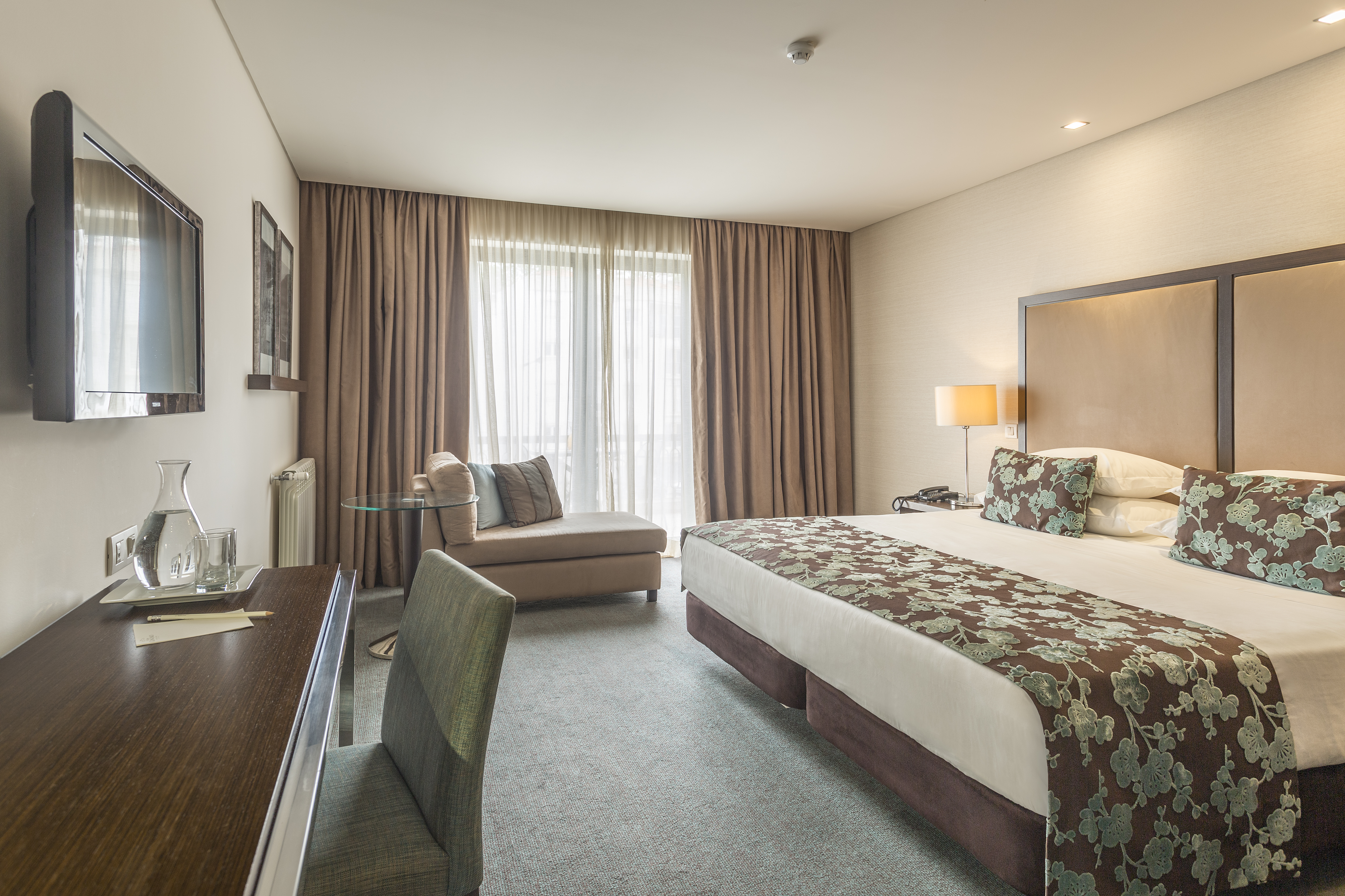 Family Room Capacity 4