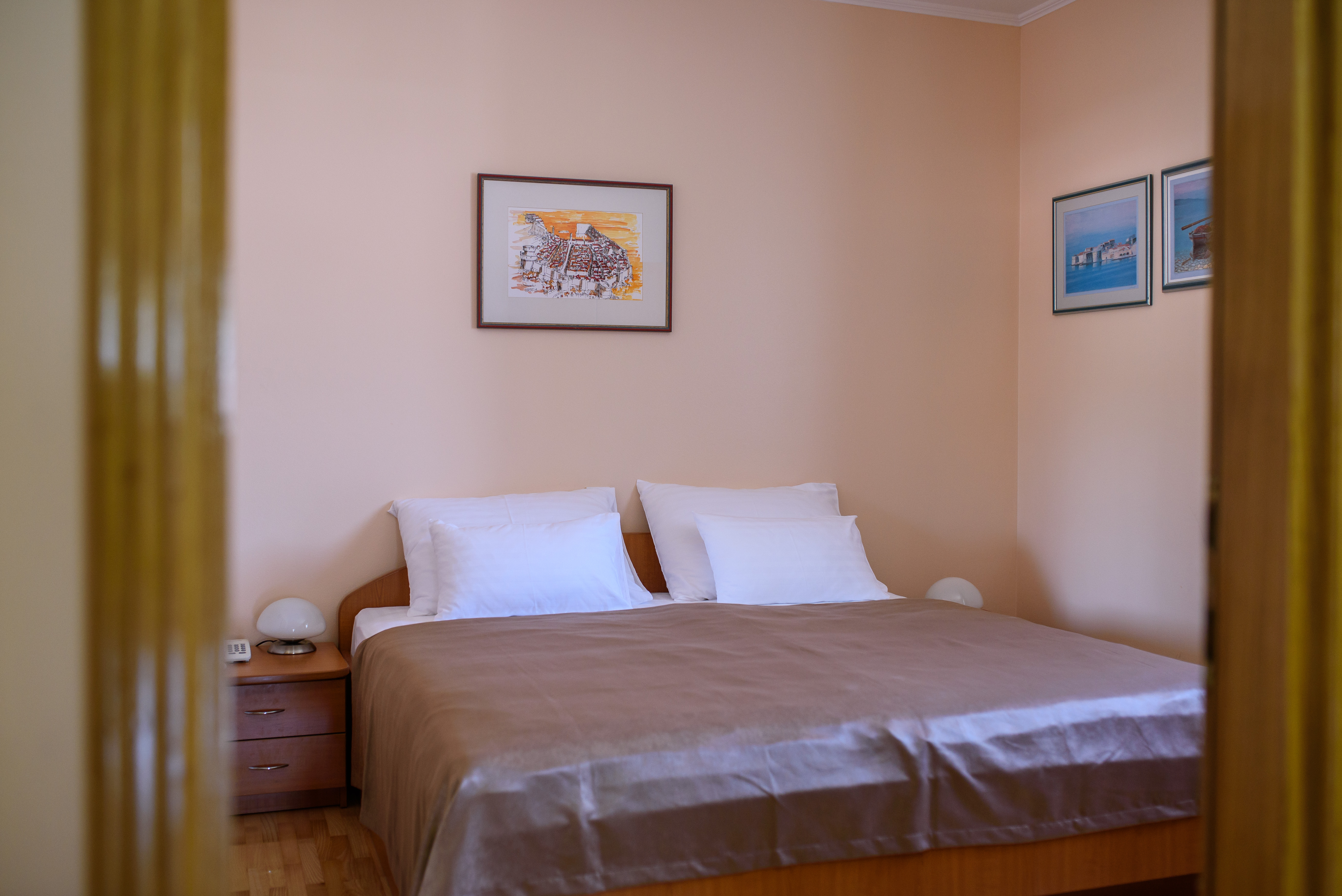 Apartment Capacity 4 Two Bedrooms