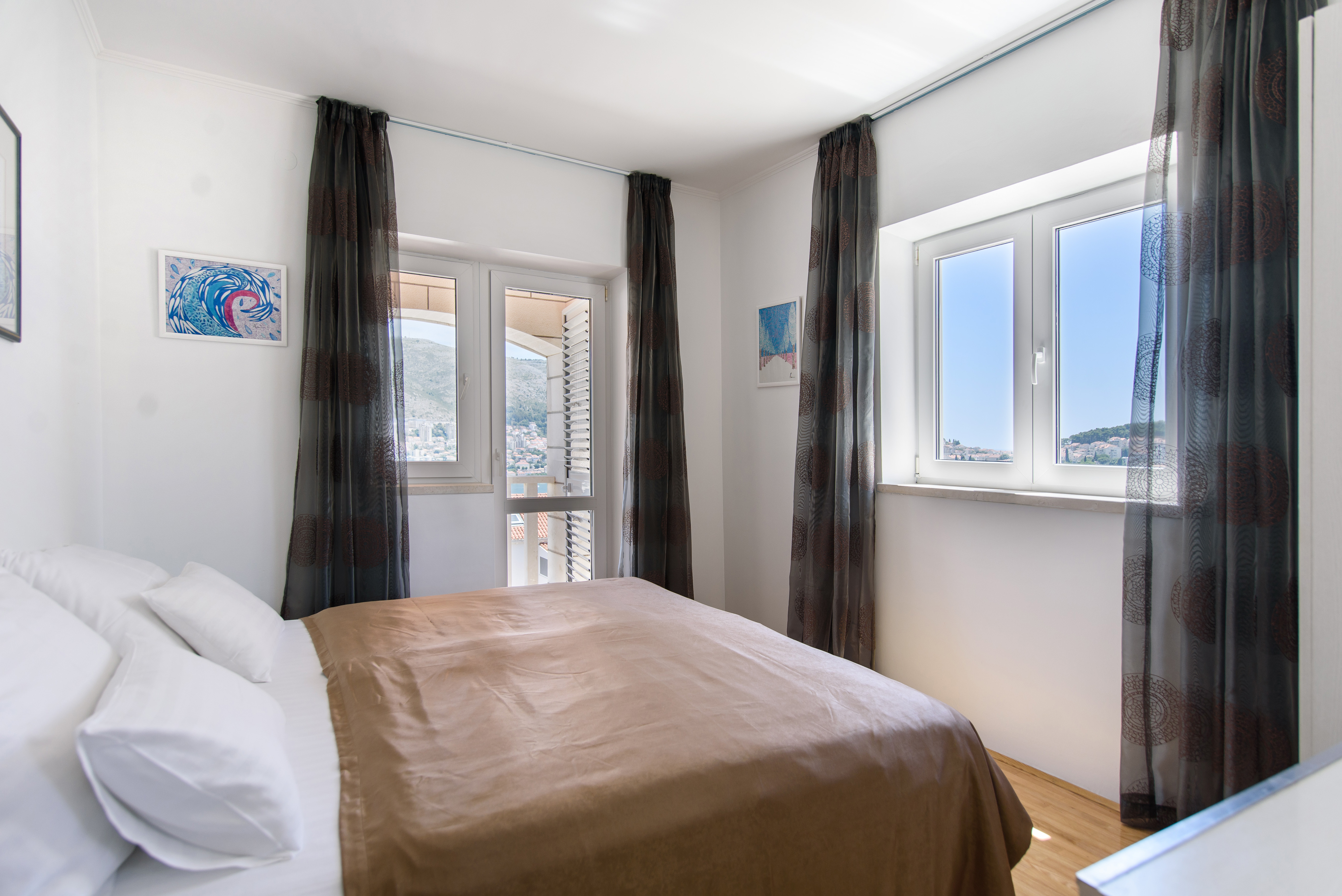 Apartment with Balcony