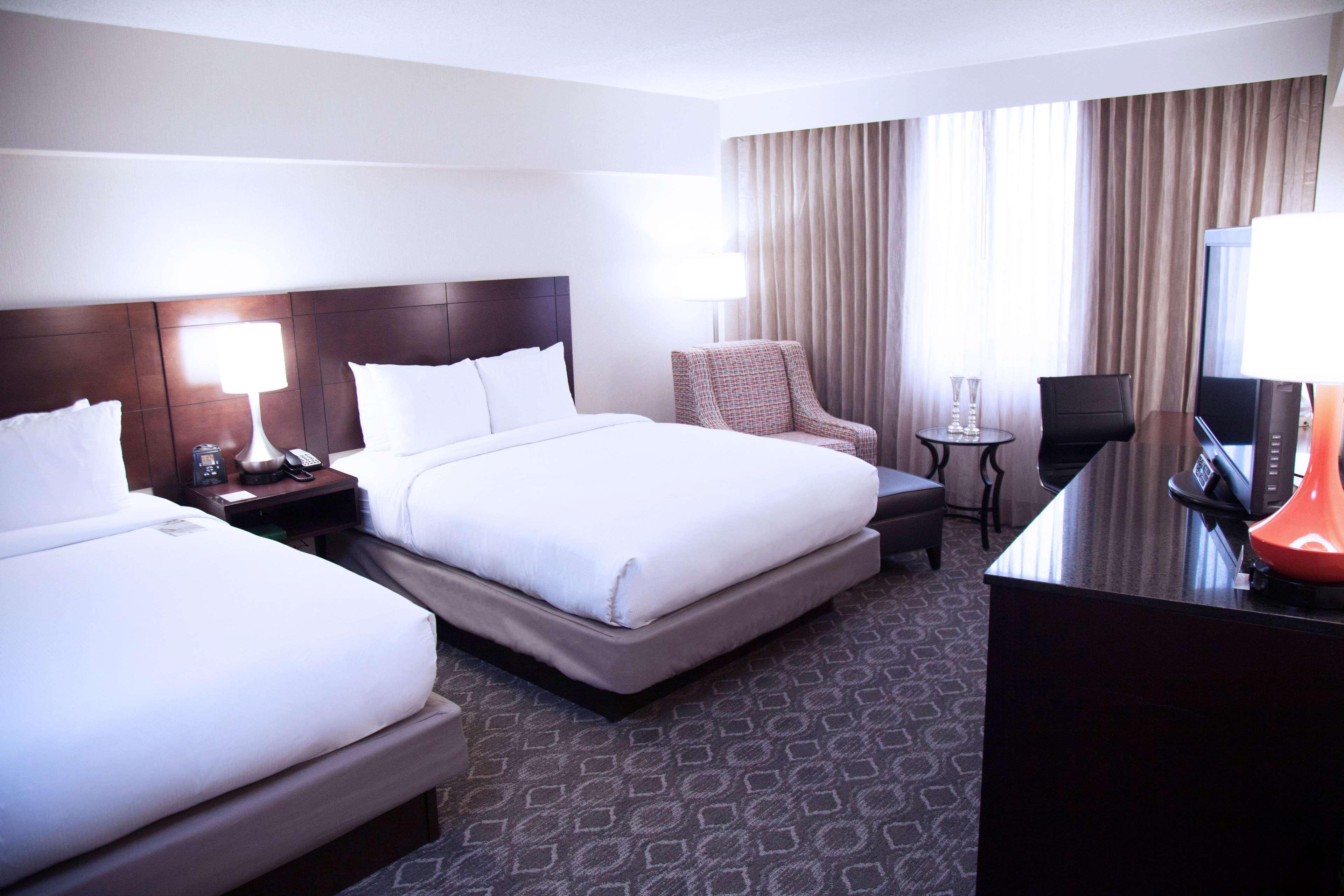 Double Queen Size Bed