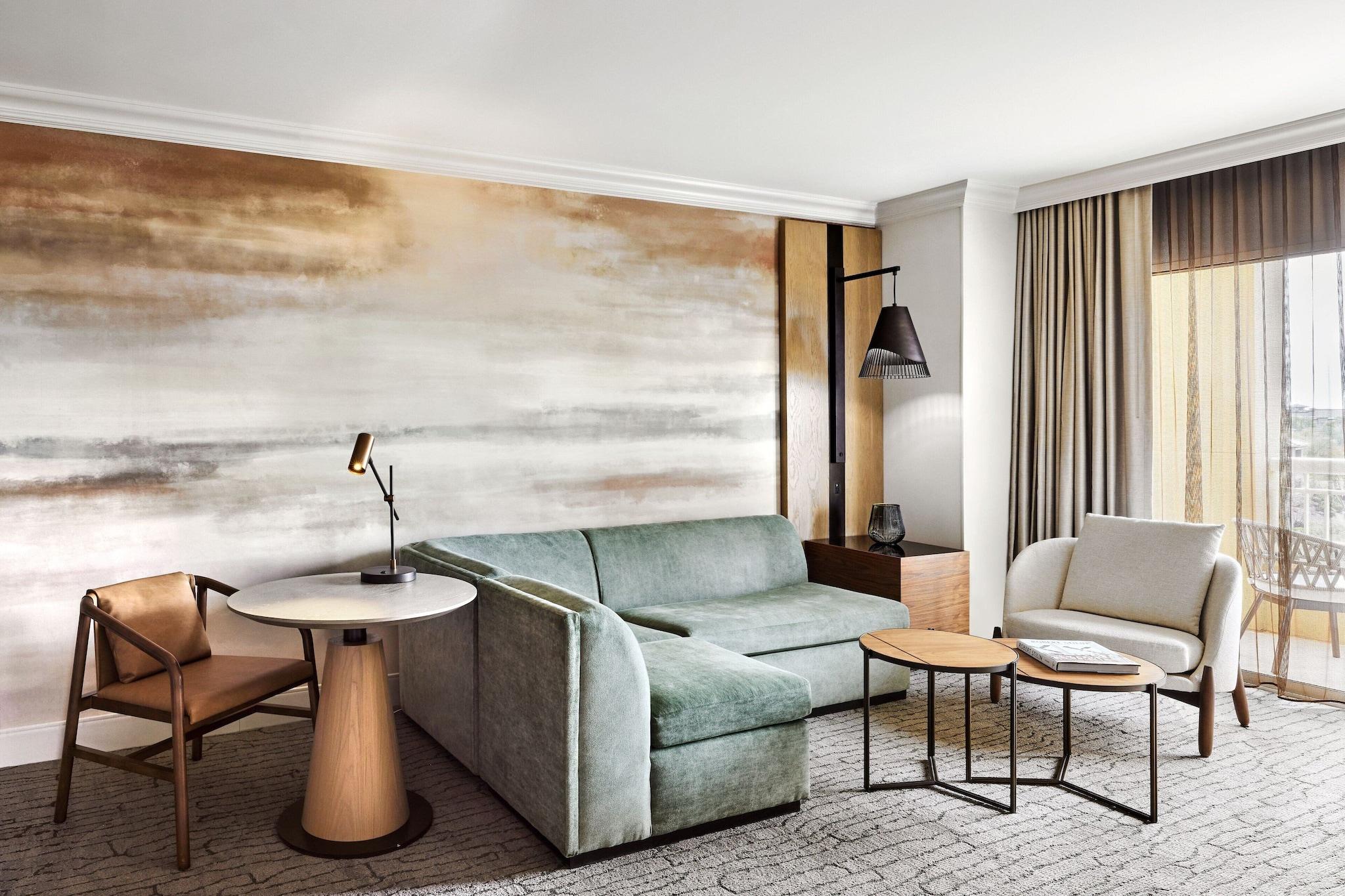 Suite King Bed One Bedroom 