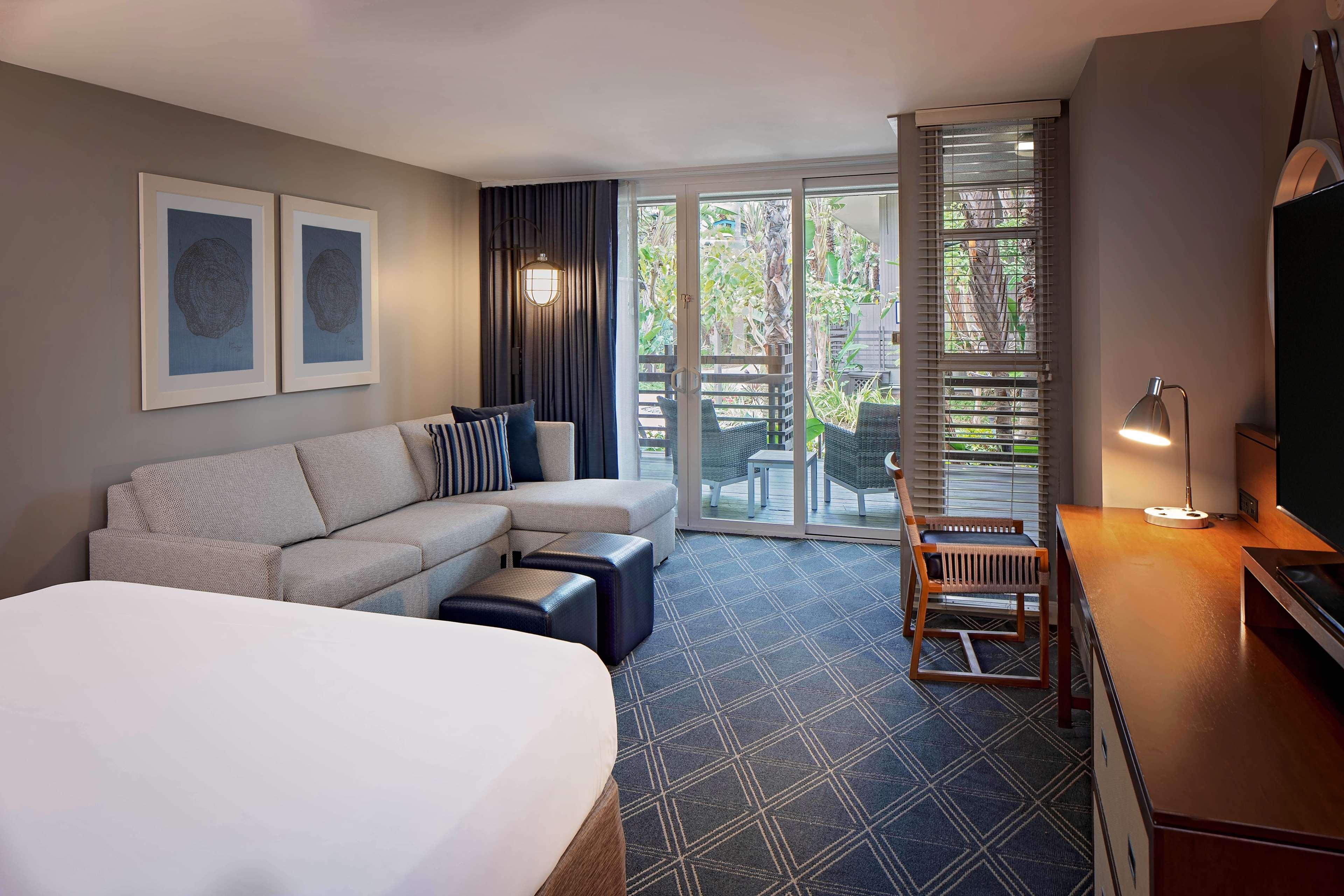 Double Ocean View Two Queen Beds