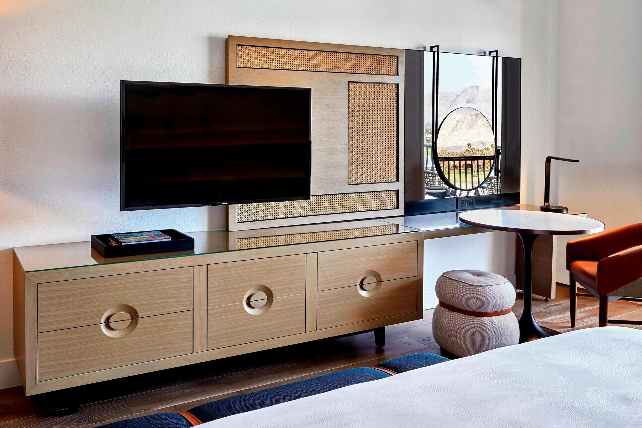 Double Accessible King Size Bed