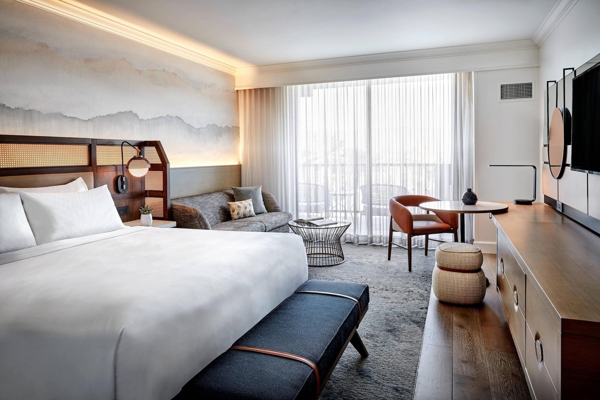 Double Accessible King Size Bed