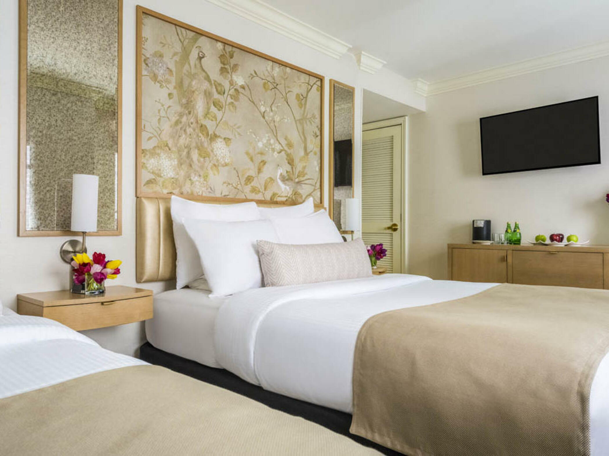 Double Queen Bed Two Bedrooms