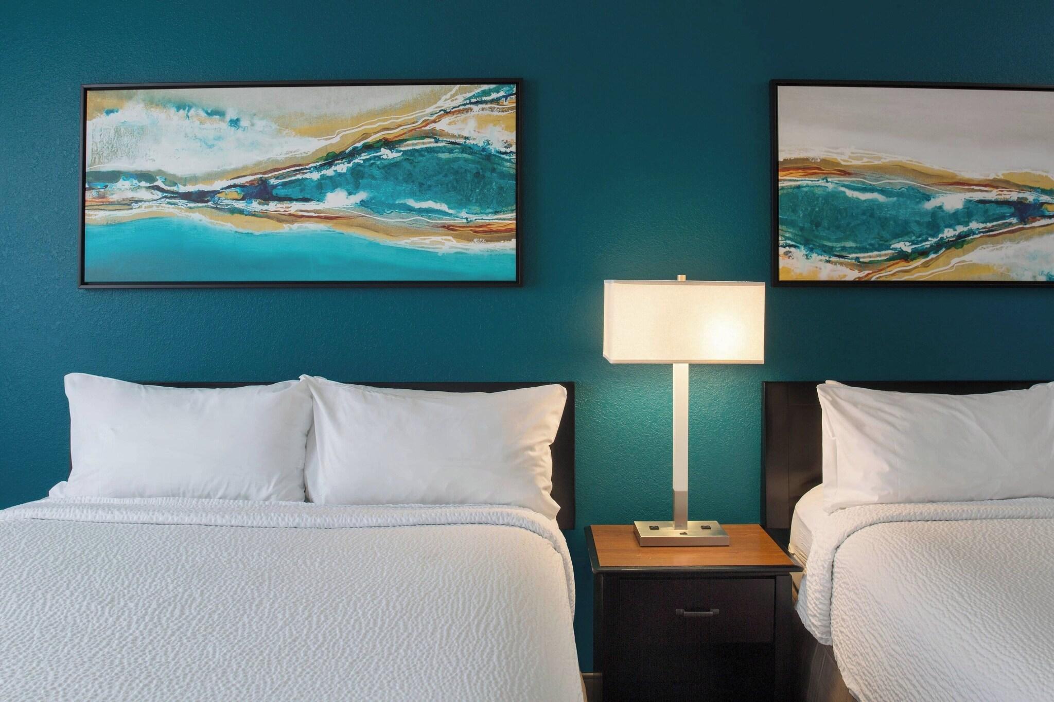 Junior Suite Two Queen Beds