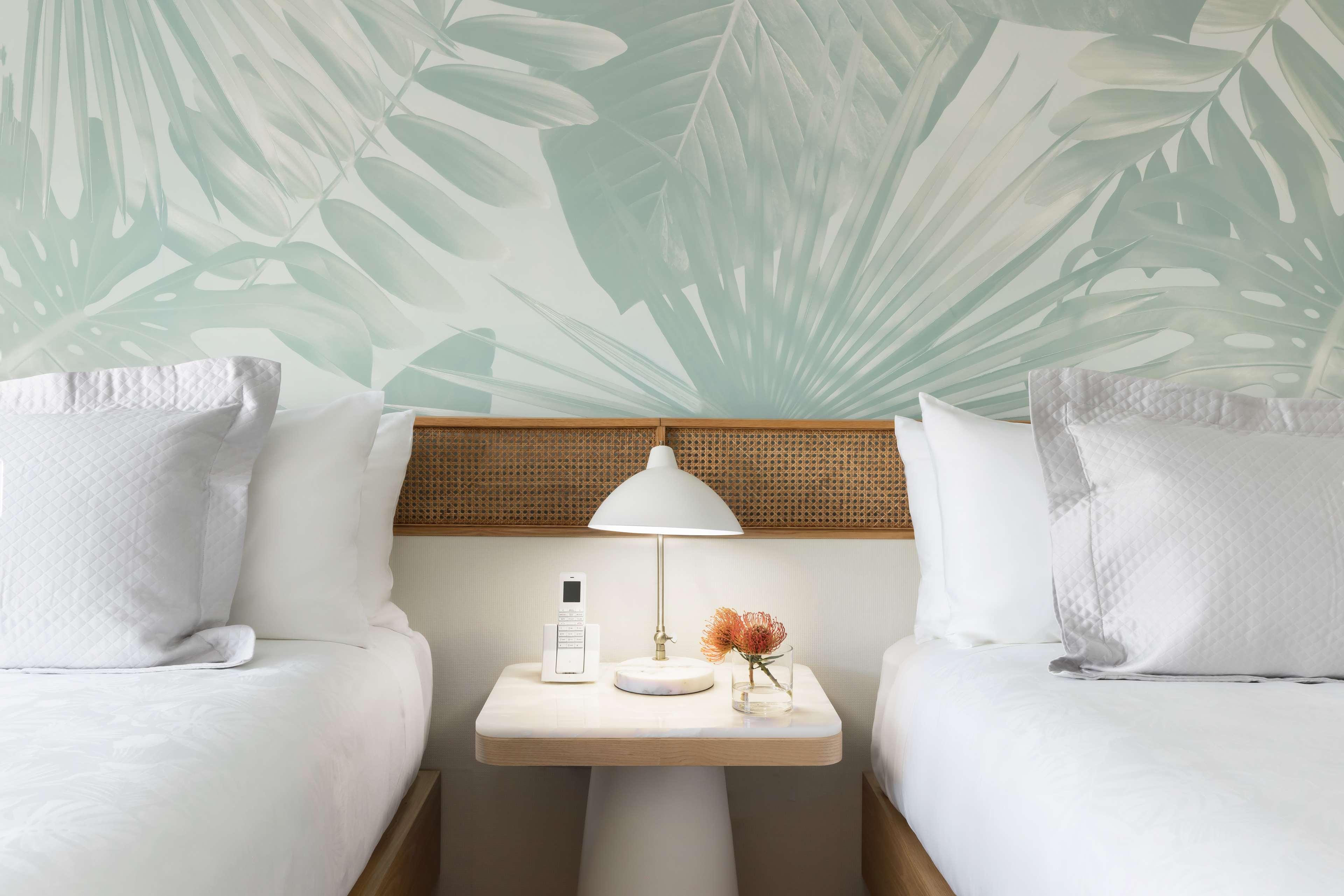 Twin Deluxe Two Queen Beds