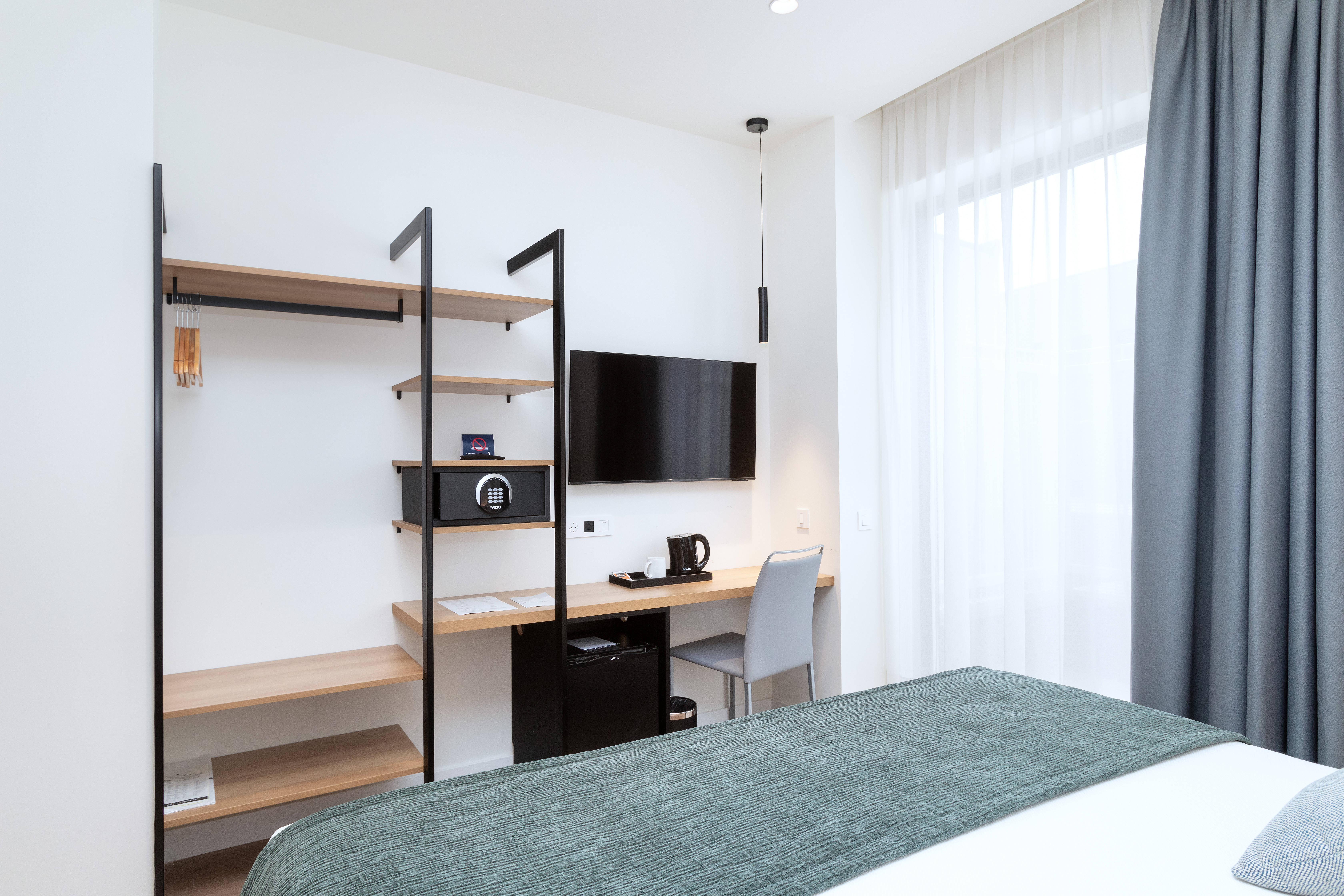 Double or Twin Executive