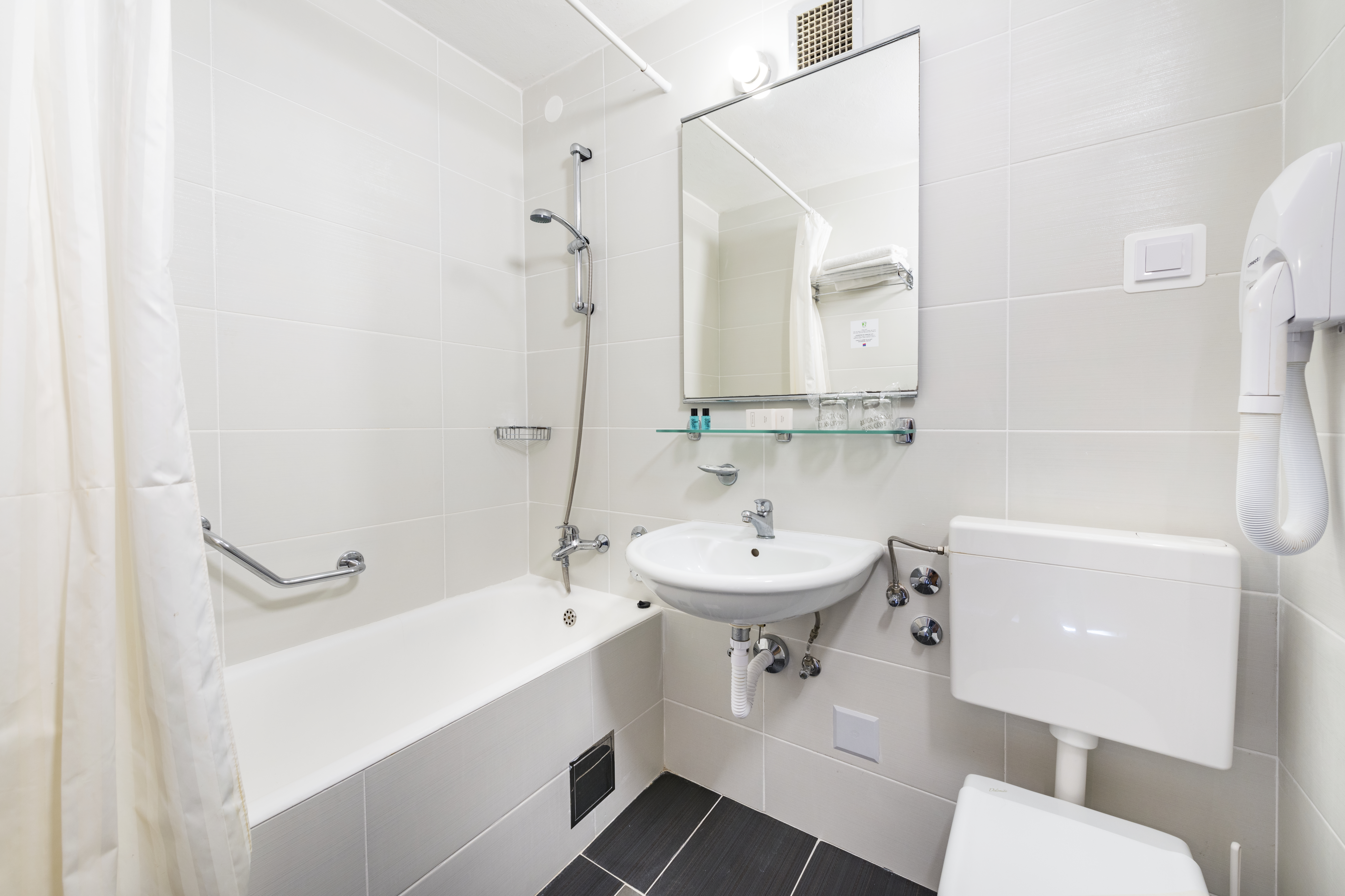 Triple Sea View with Balcony