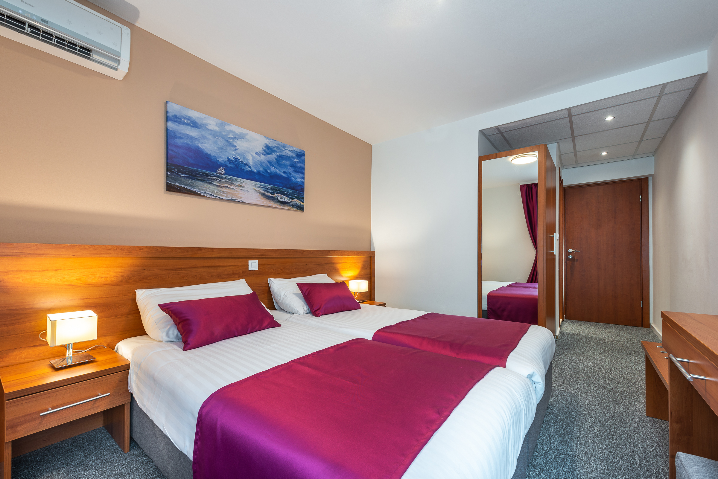 Double or Twin Annex