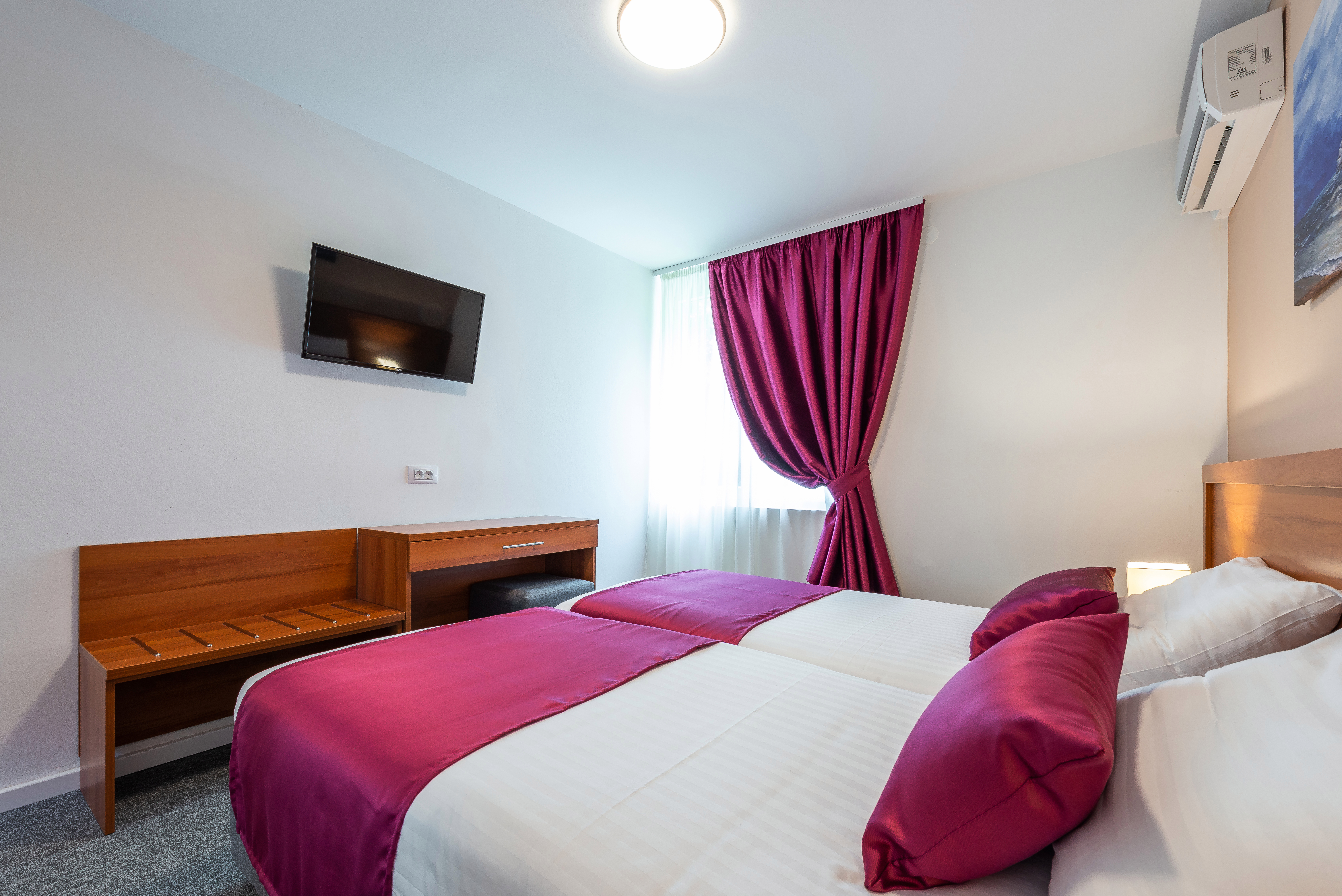 Double or Twin Annex