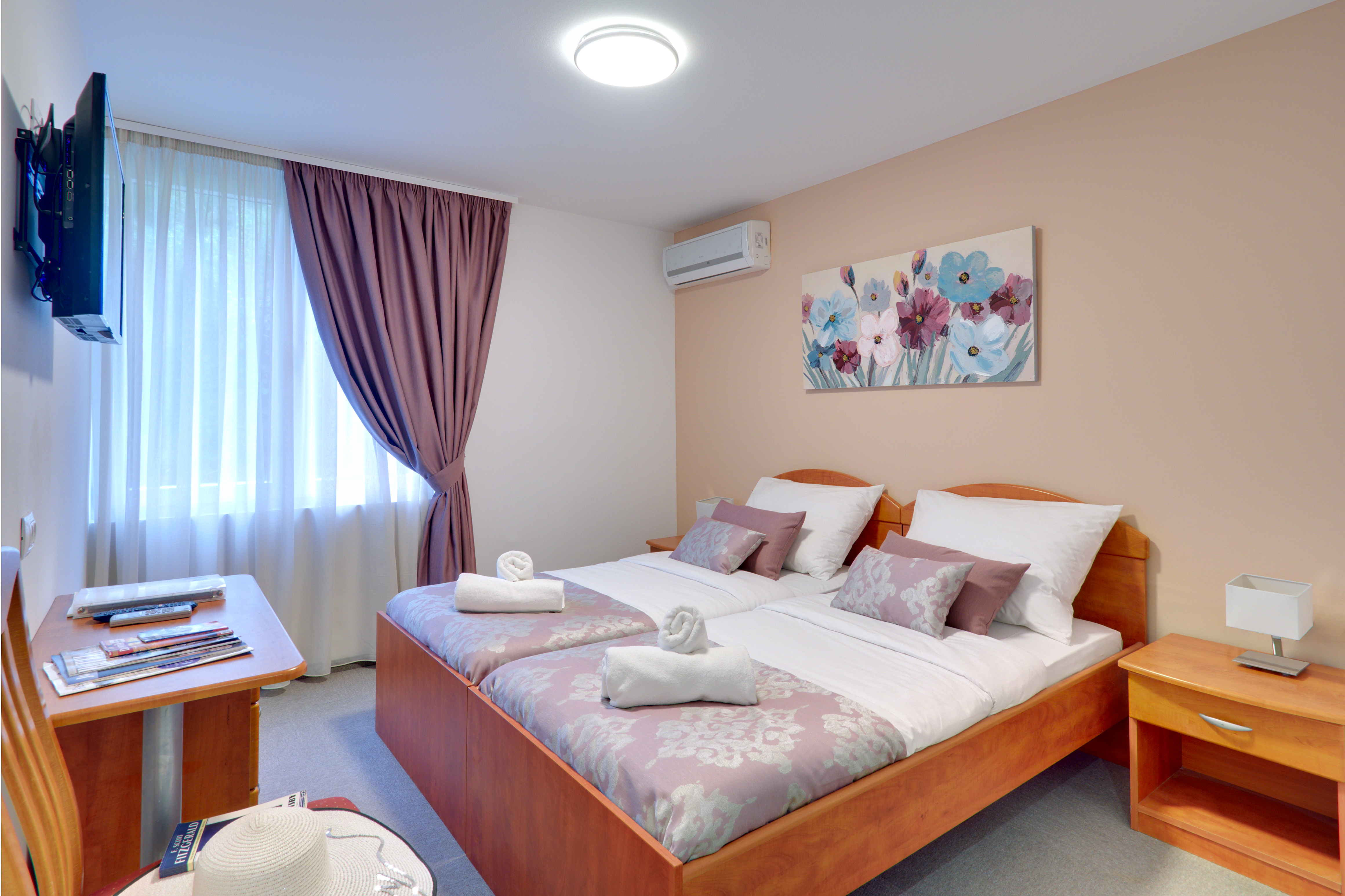 Double or Twin Annex