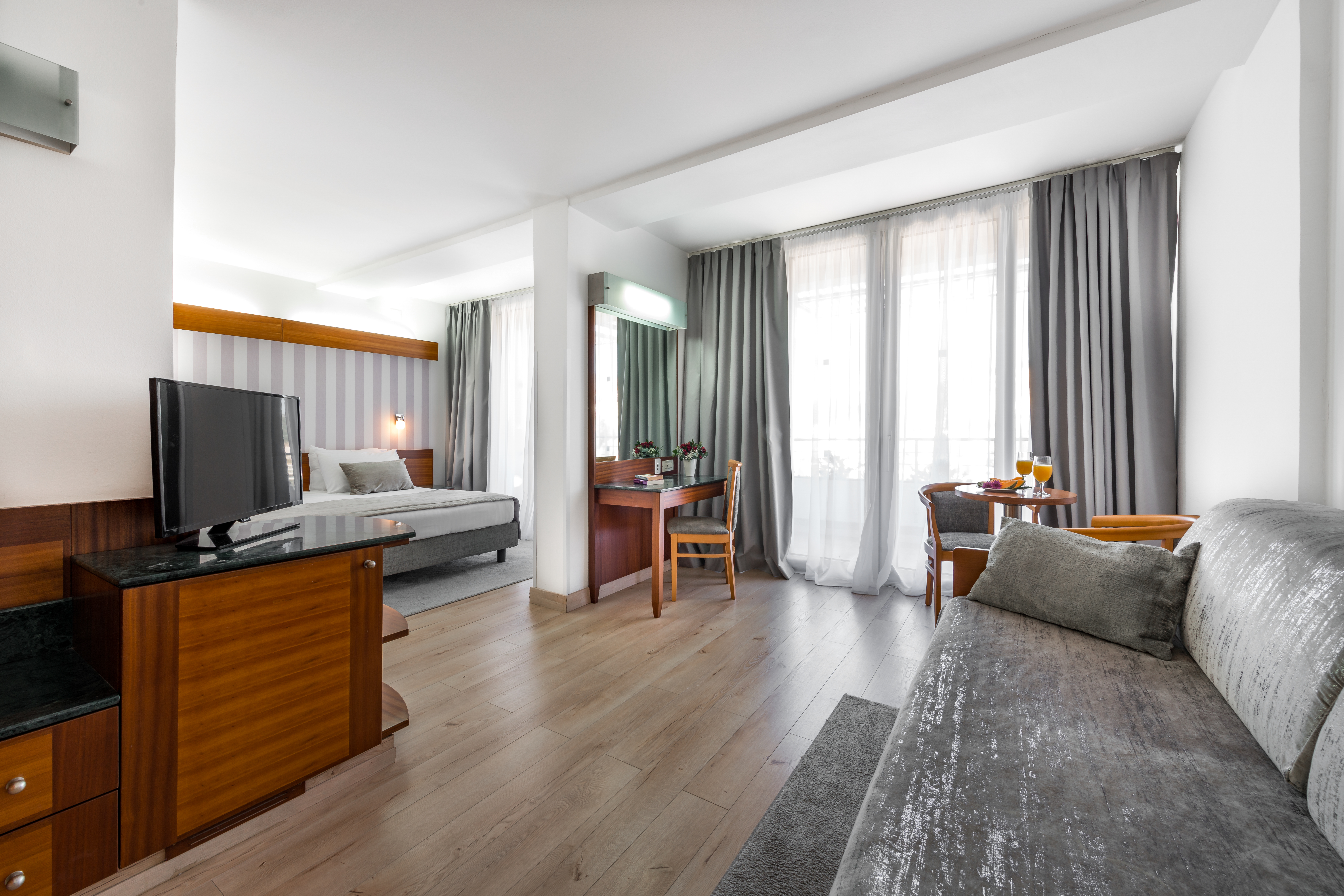 Triple Superior Sea View