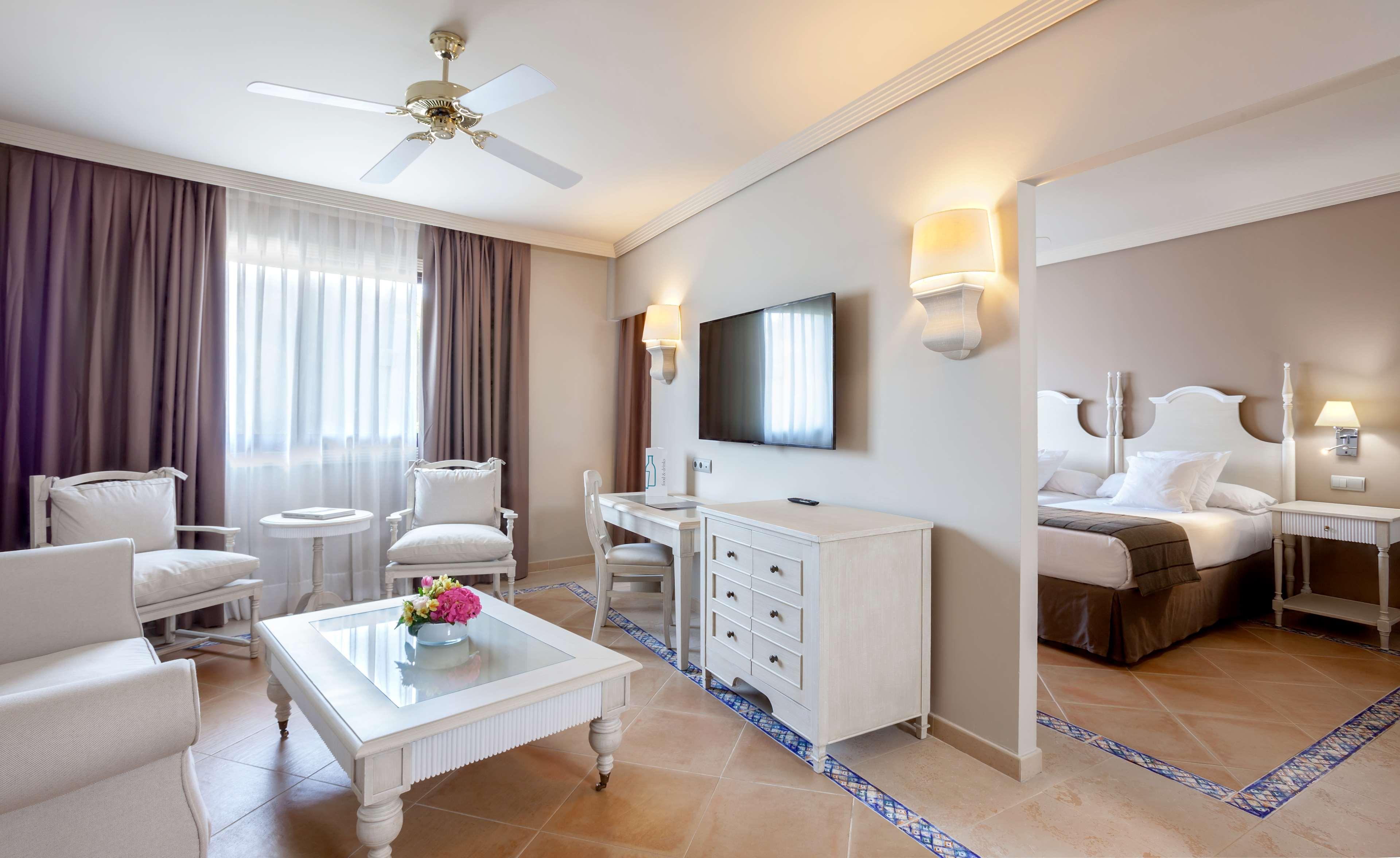 Junior Suite Standard