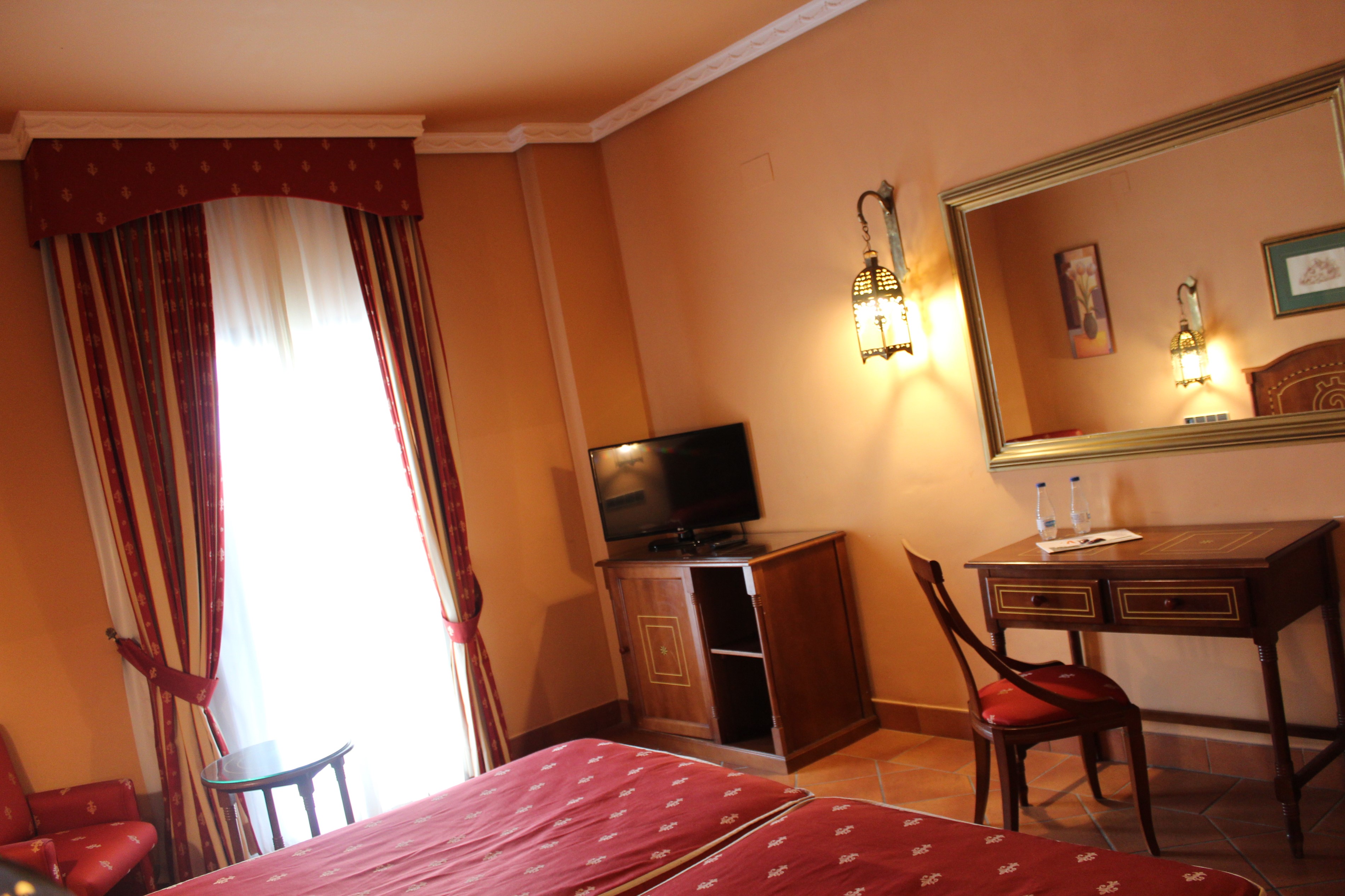 Double or Twin Standard