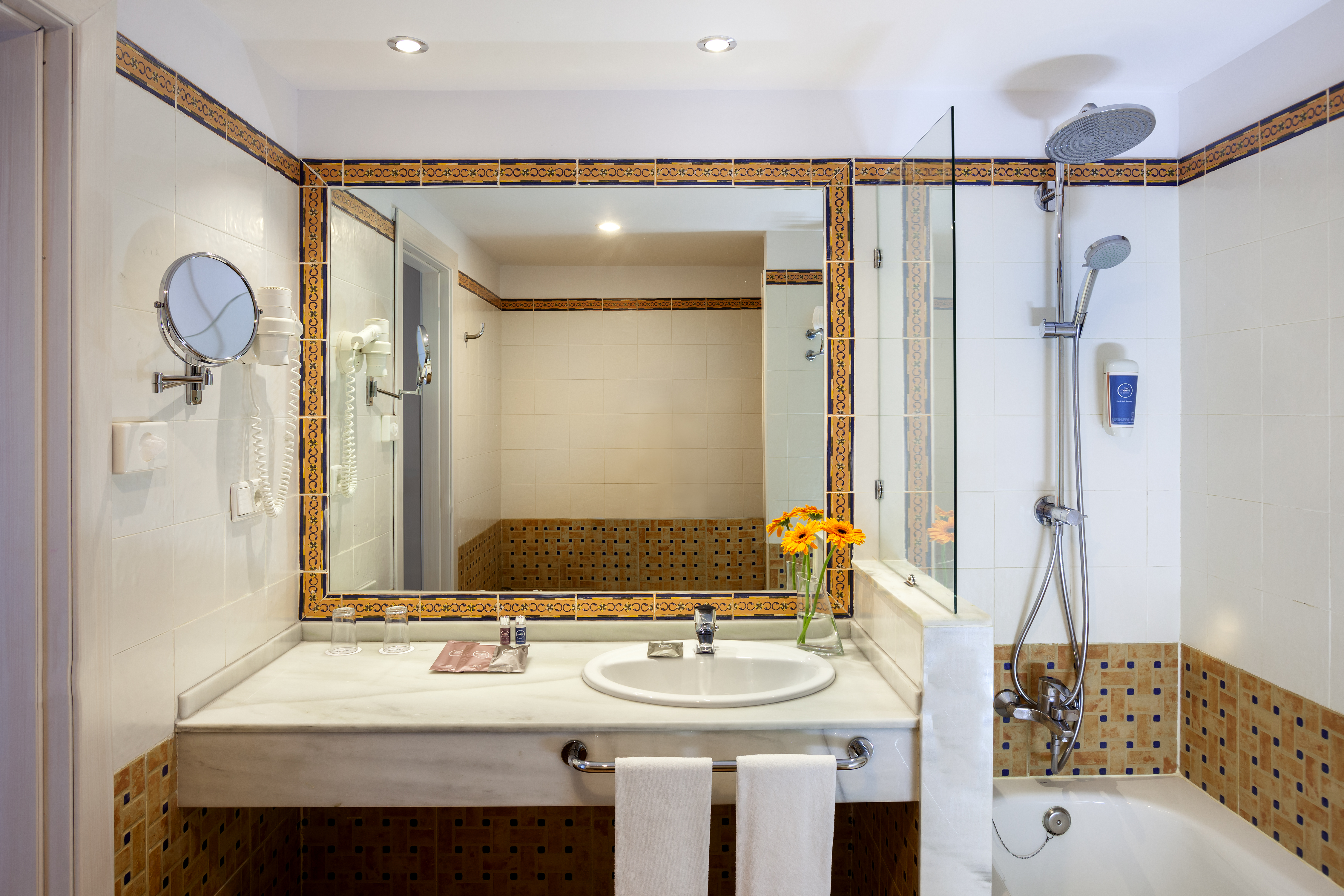 Double Single Superior