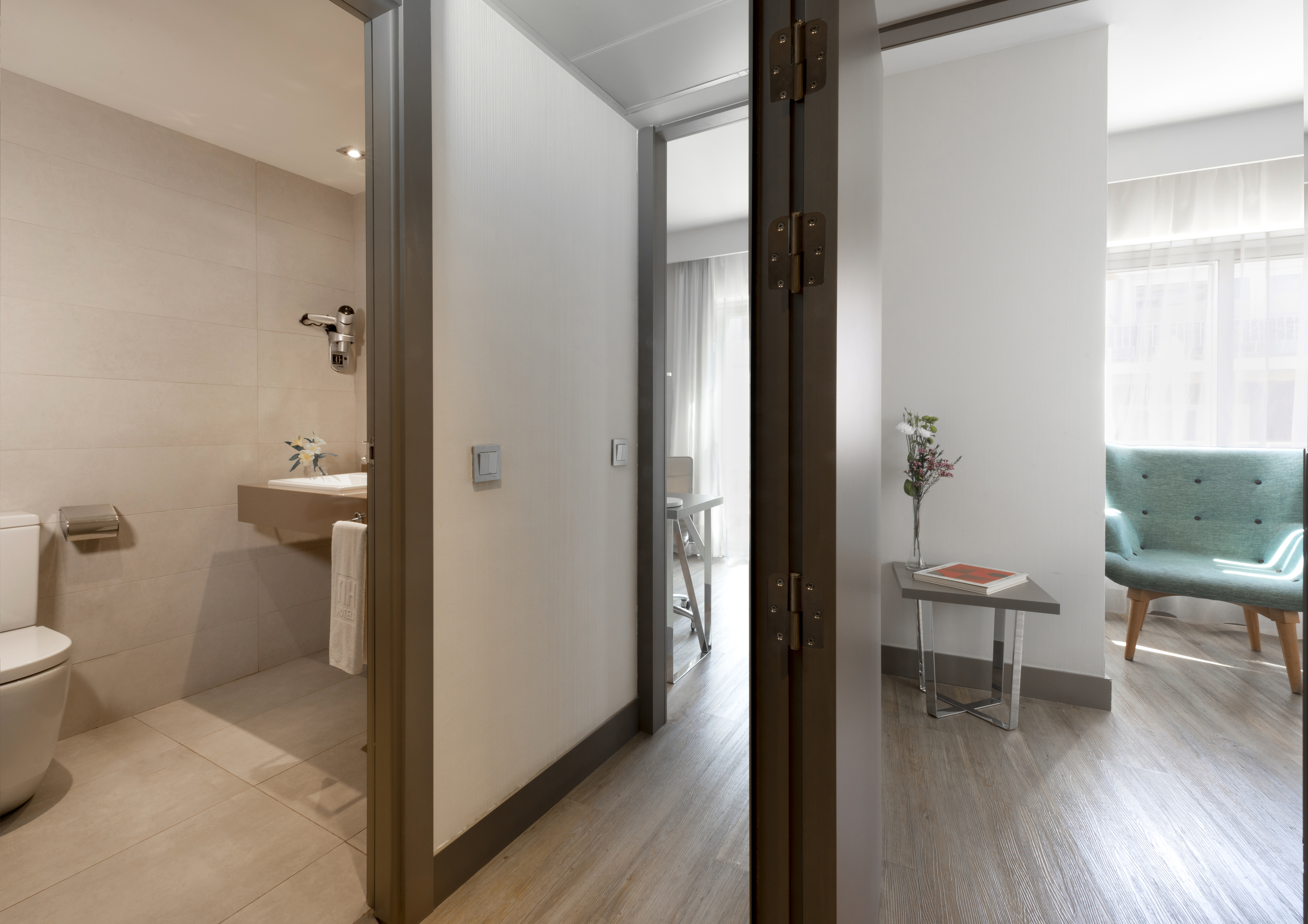 Family Room Connecting Room