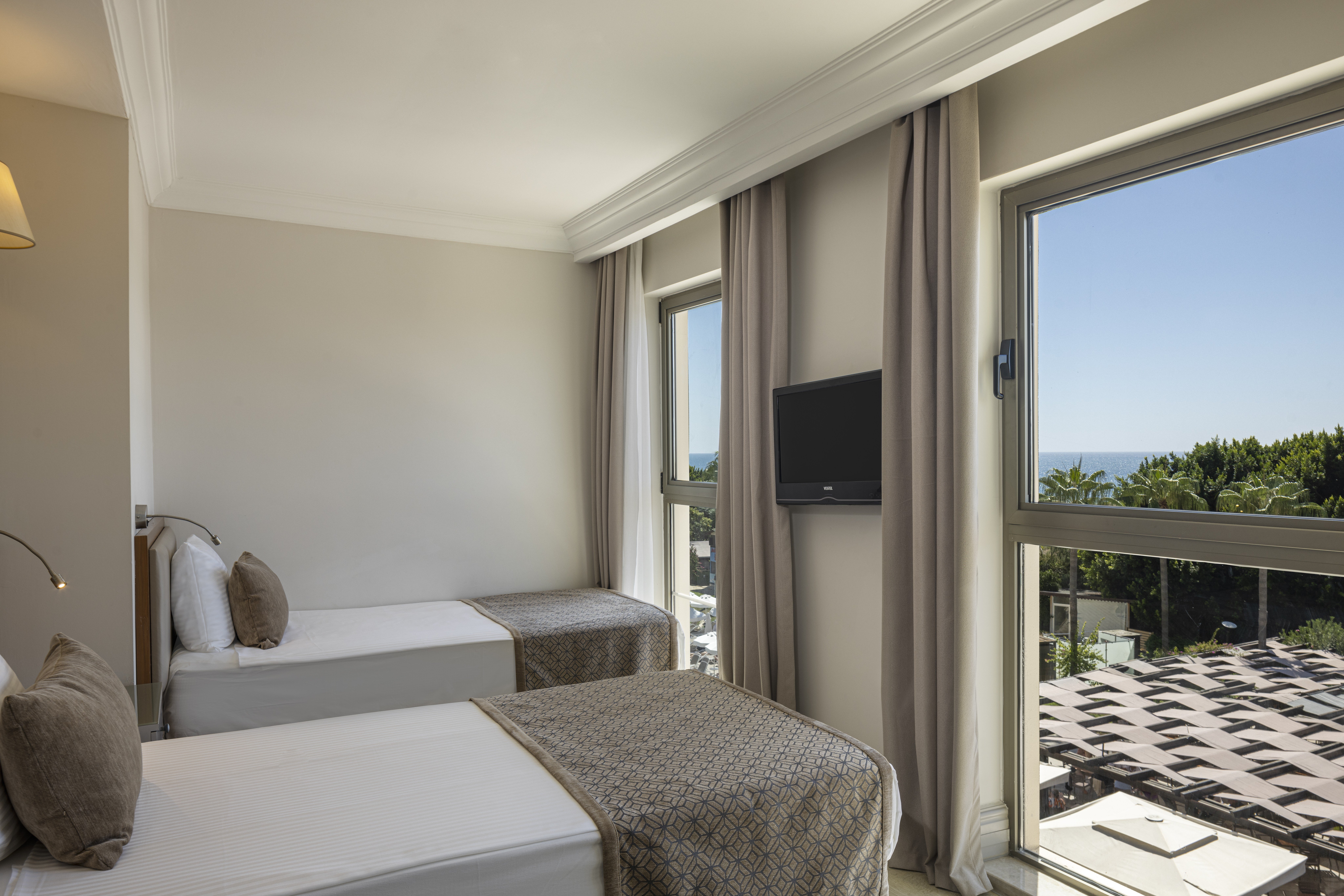 Family Room Sea View