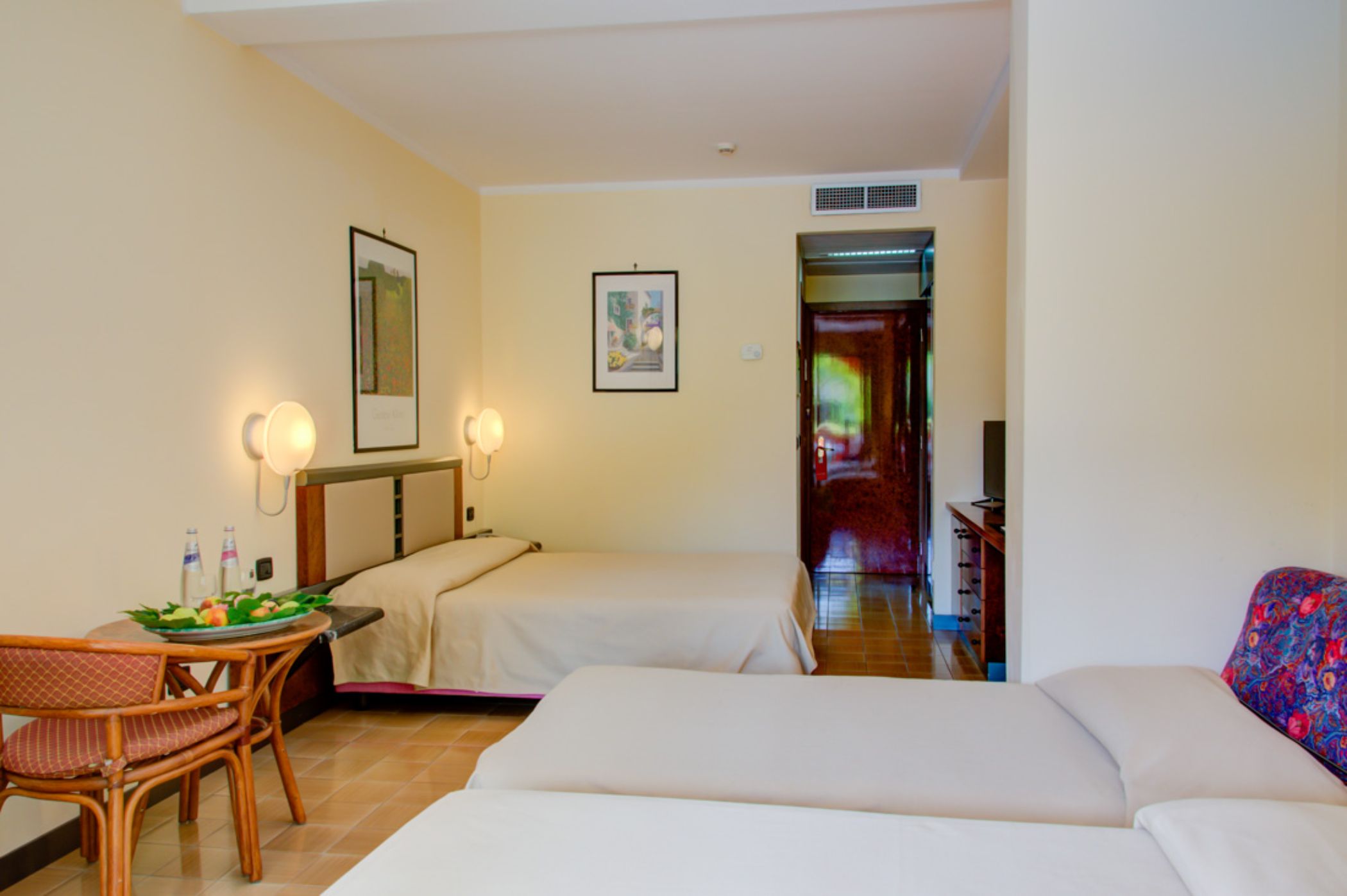 Double or Twin Standard