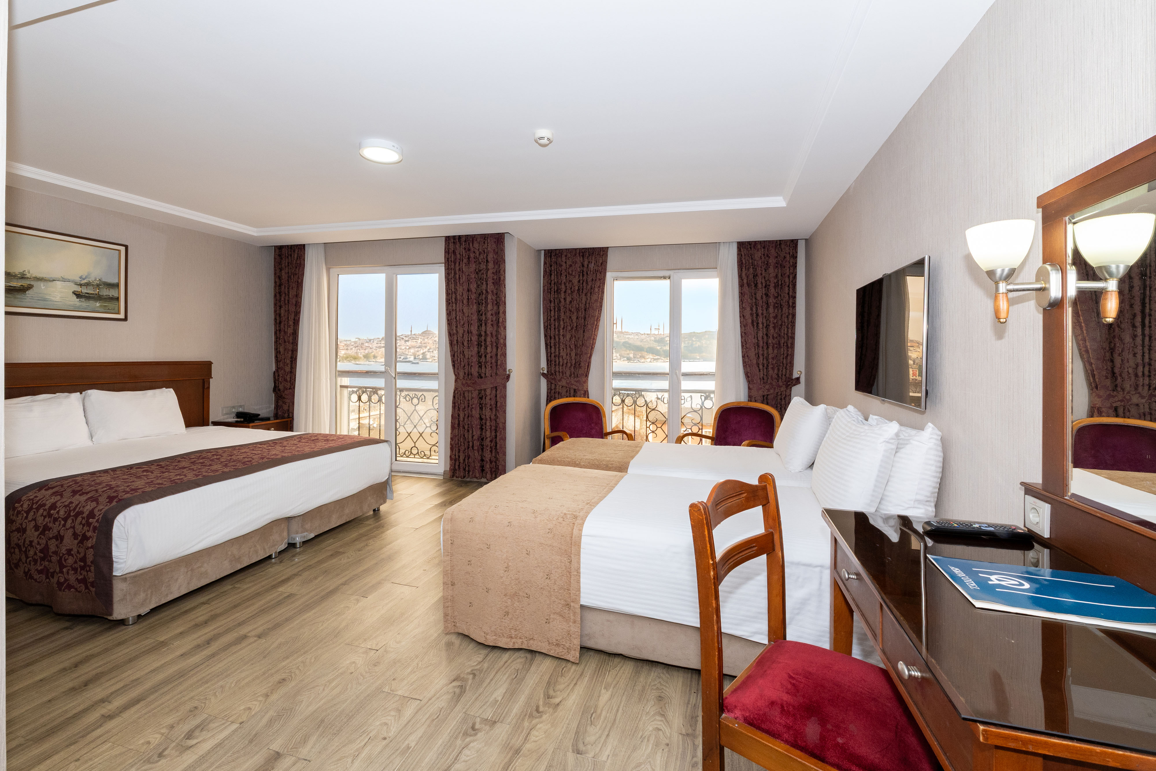 Family Room Superior