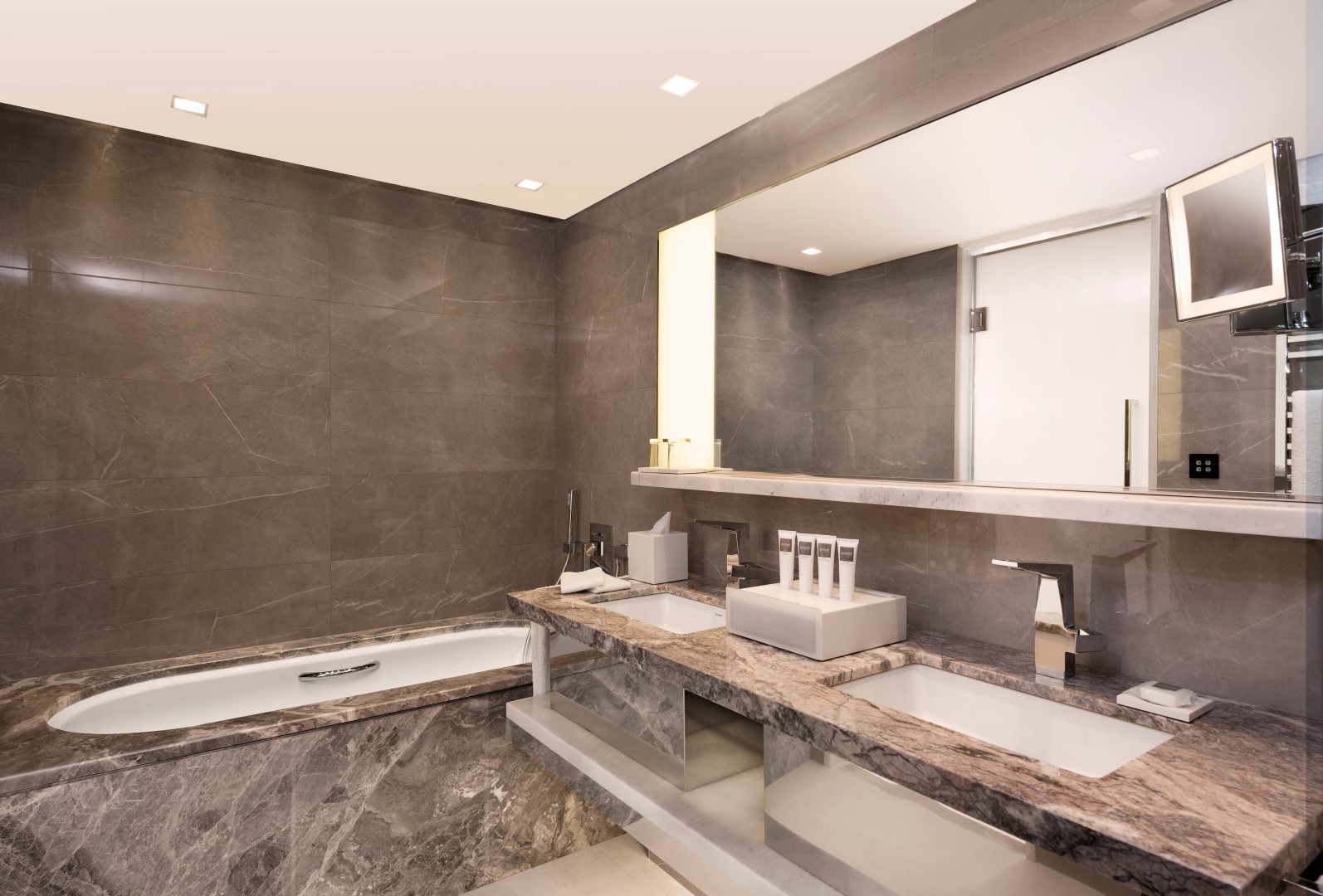 Room Garden View King Bed