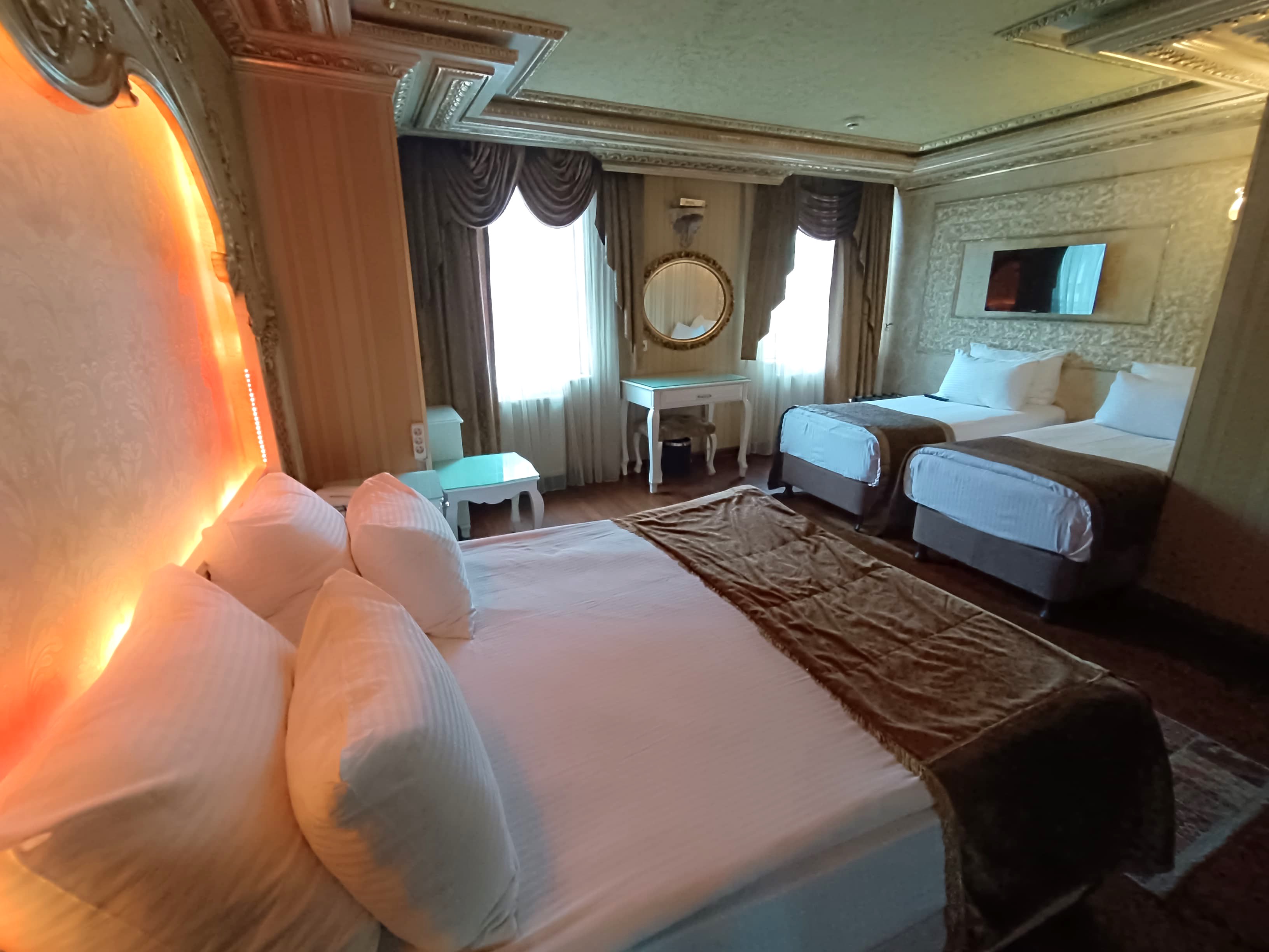 Quadruple Capacity 4