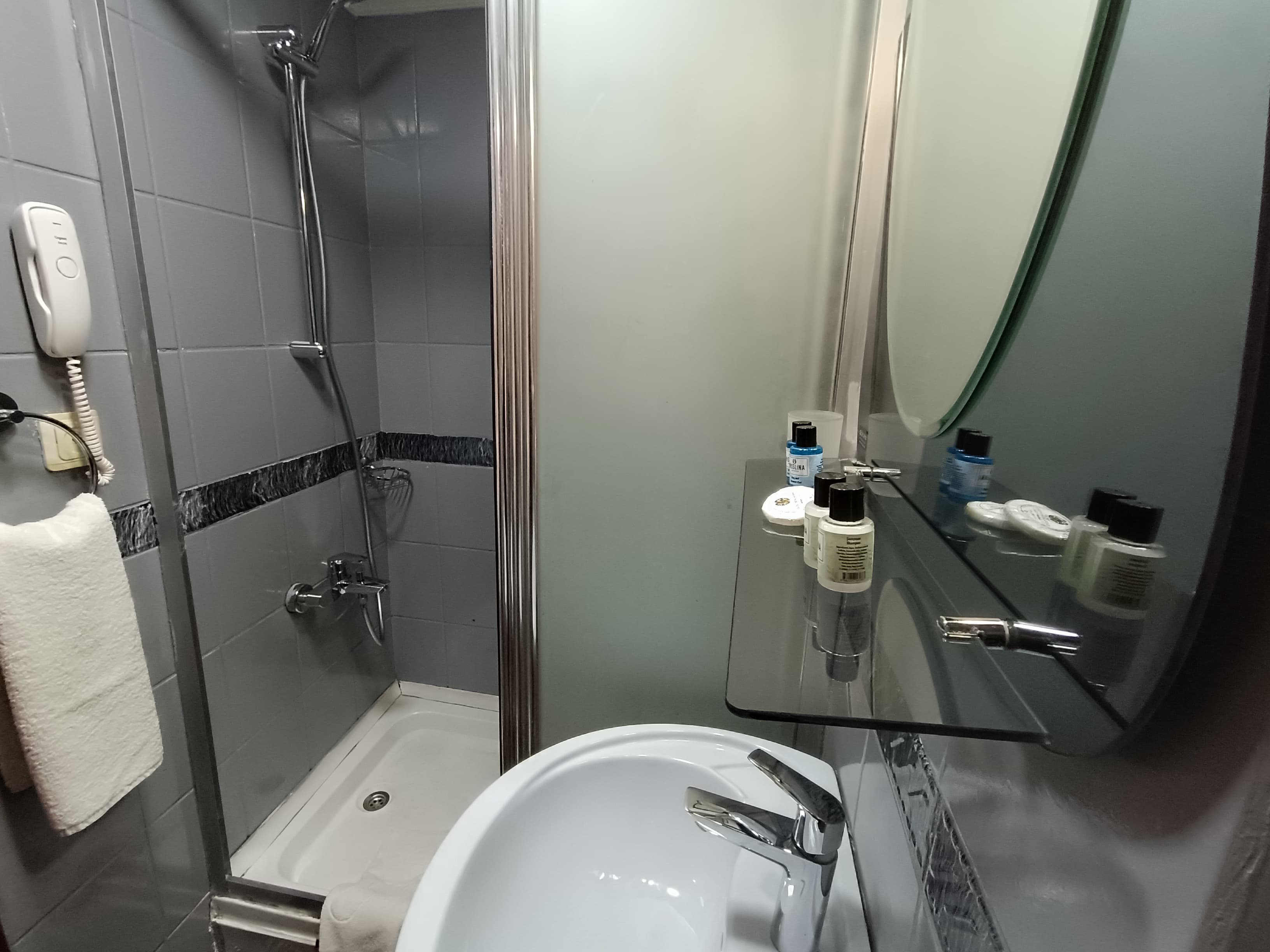 Double or Twin Deluxe