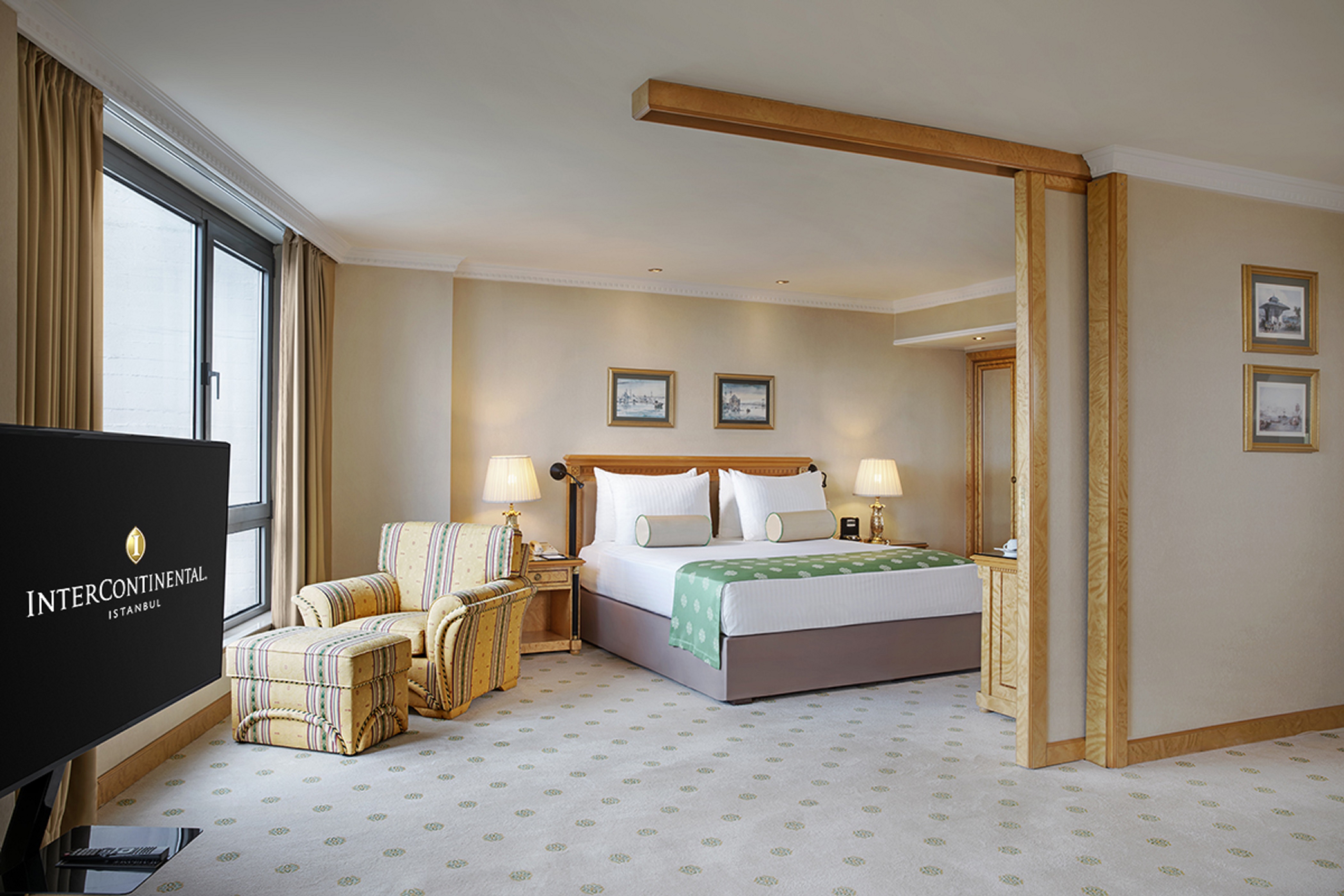 Junior Suite City View