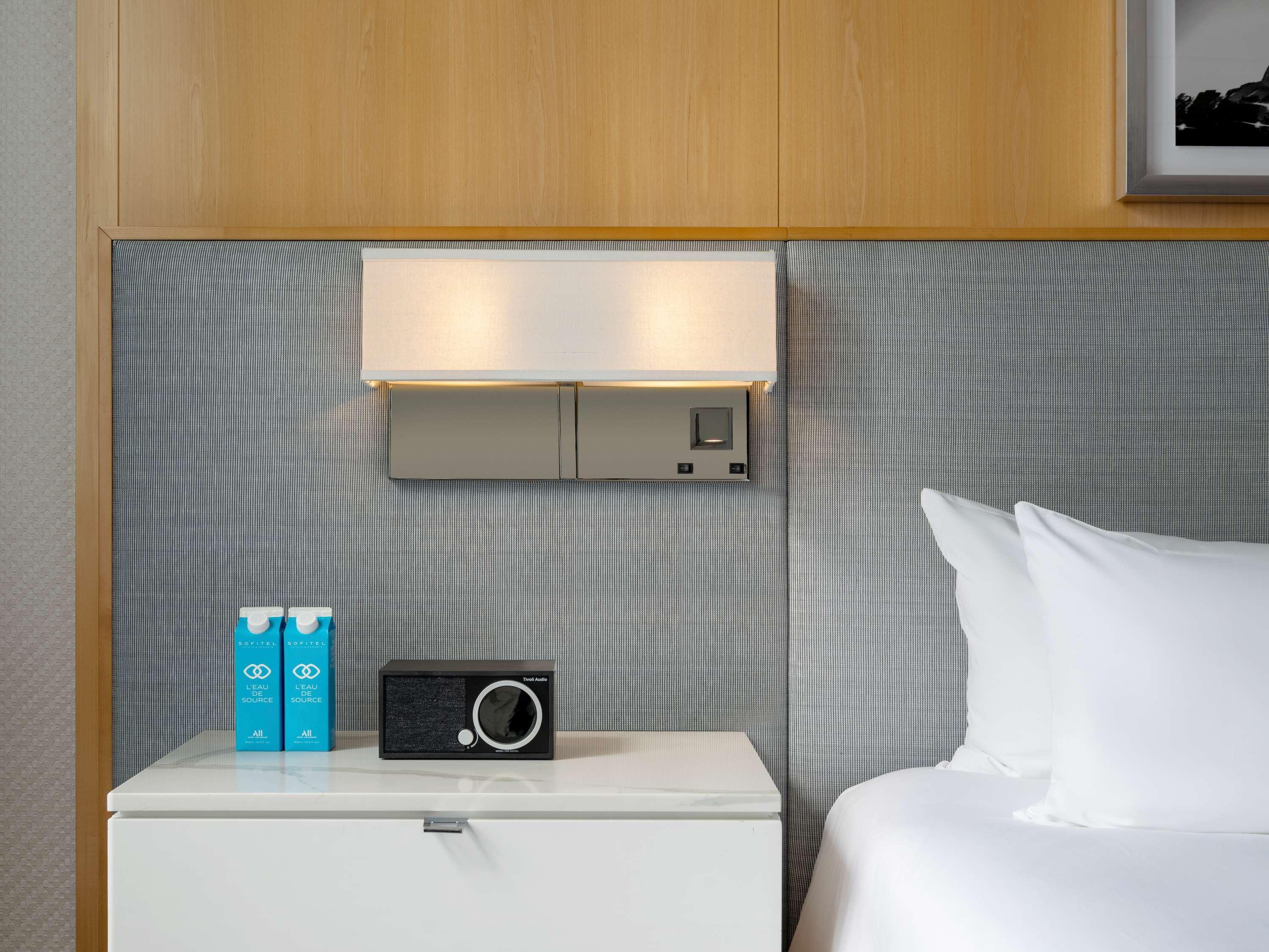 Double Deluxe King Bed