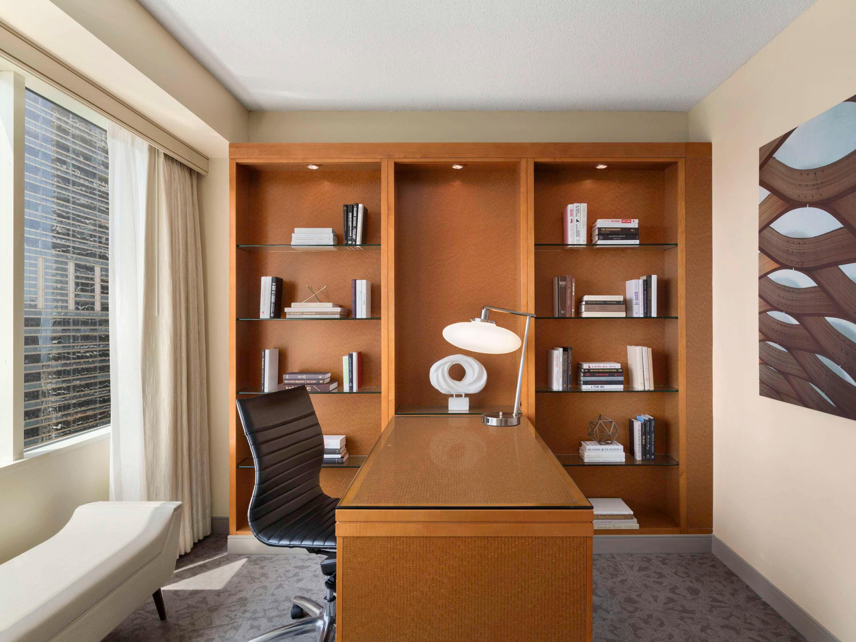 Suite Executive King Bed