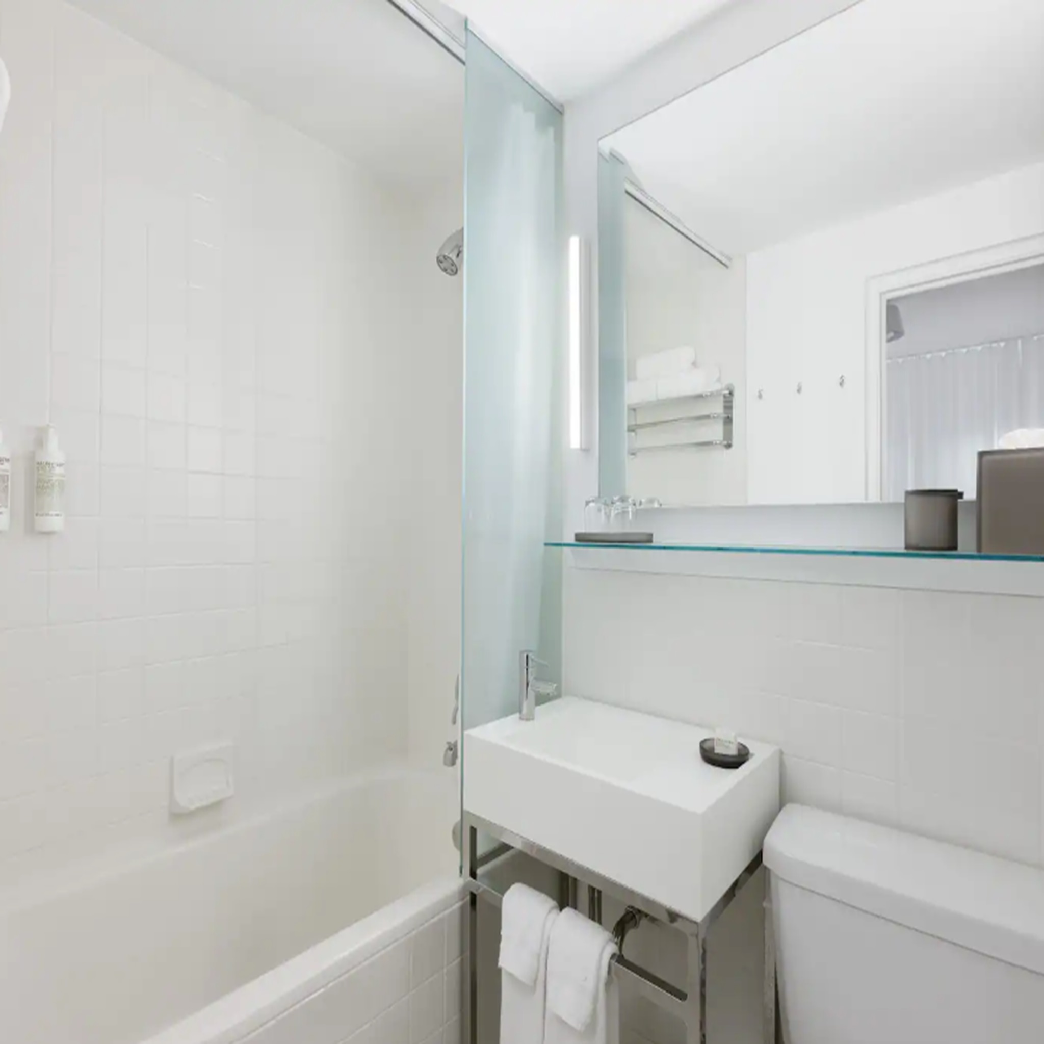 Double Queen Size Bed