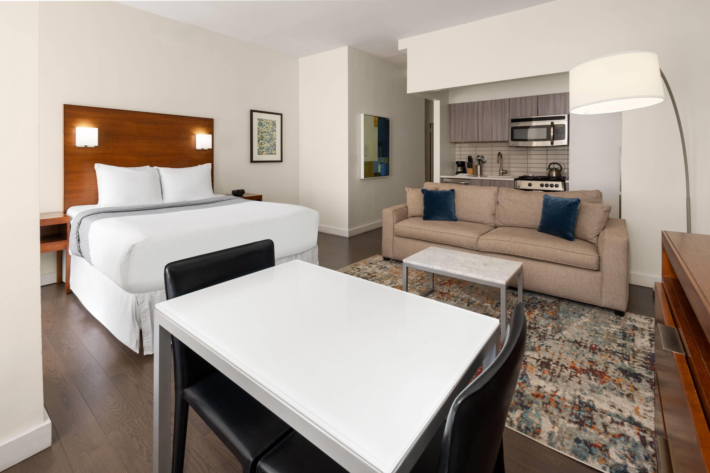 Studio Queen Size Bed