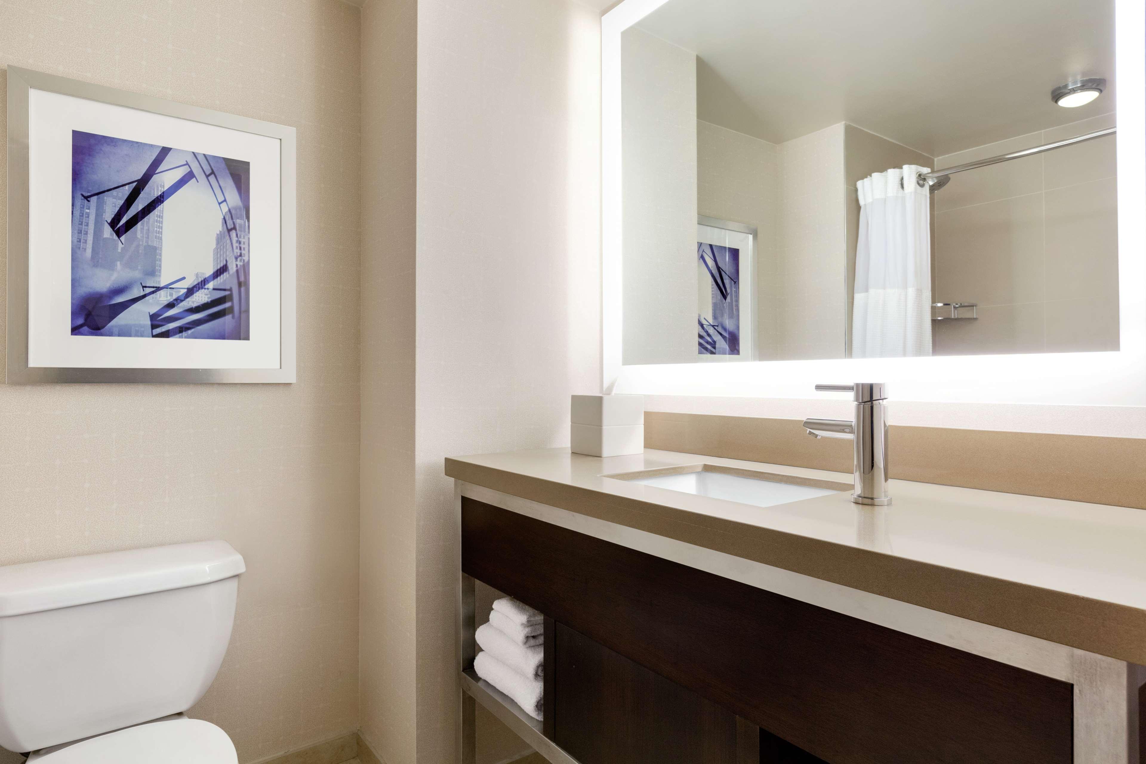 Double Accessible with Views