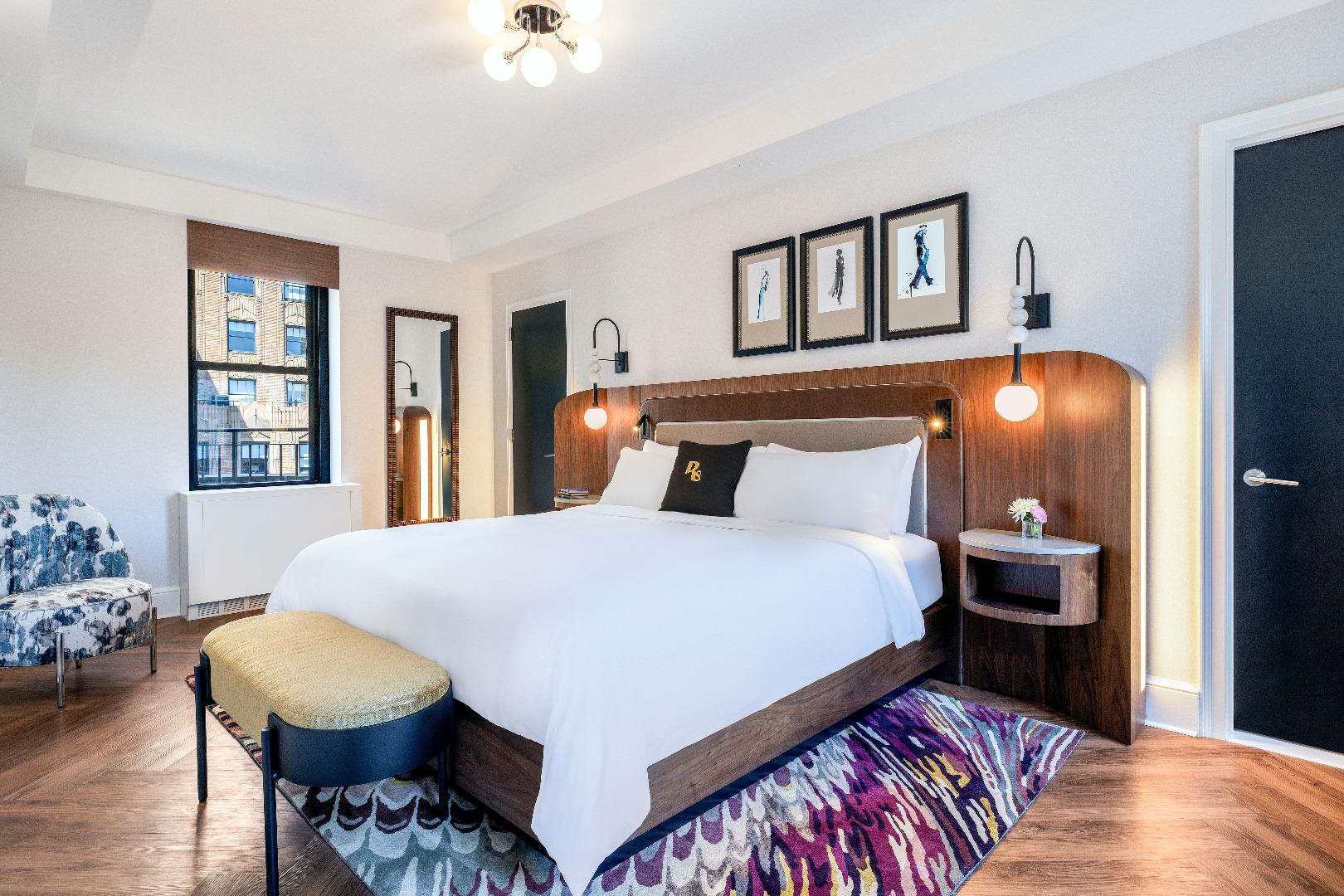 Suite Queen Size Bed