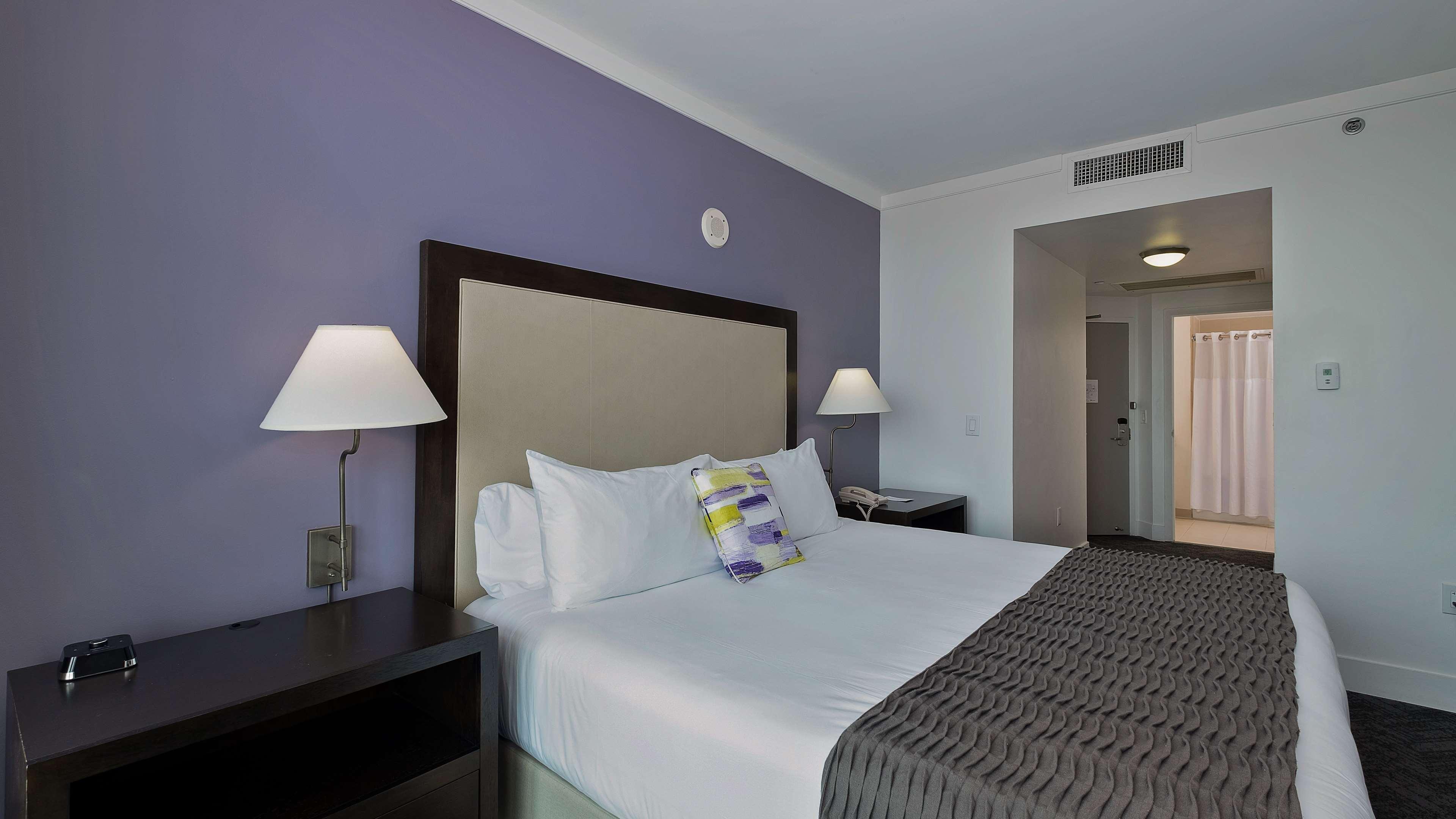 Room Bay View King Bed